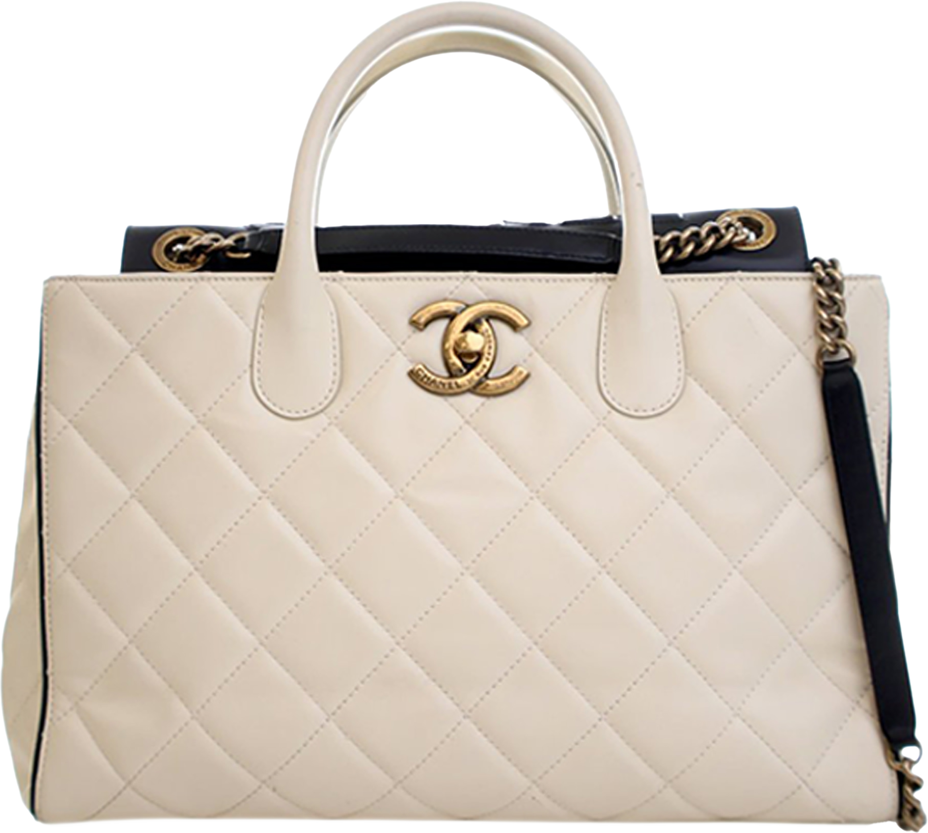 Chanel Cc Quilted Calfskin Portobello Tote, från Luxclusif, i färgen ivory. Klicka för att öppna bilden i stort format