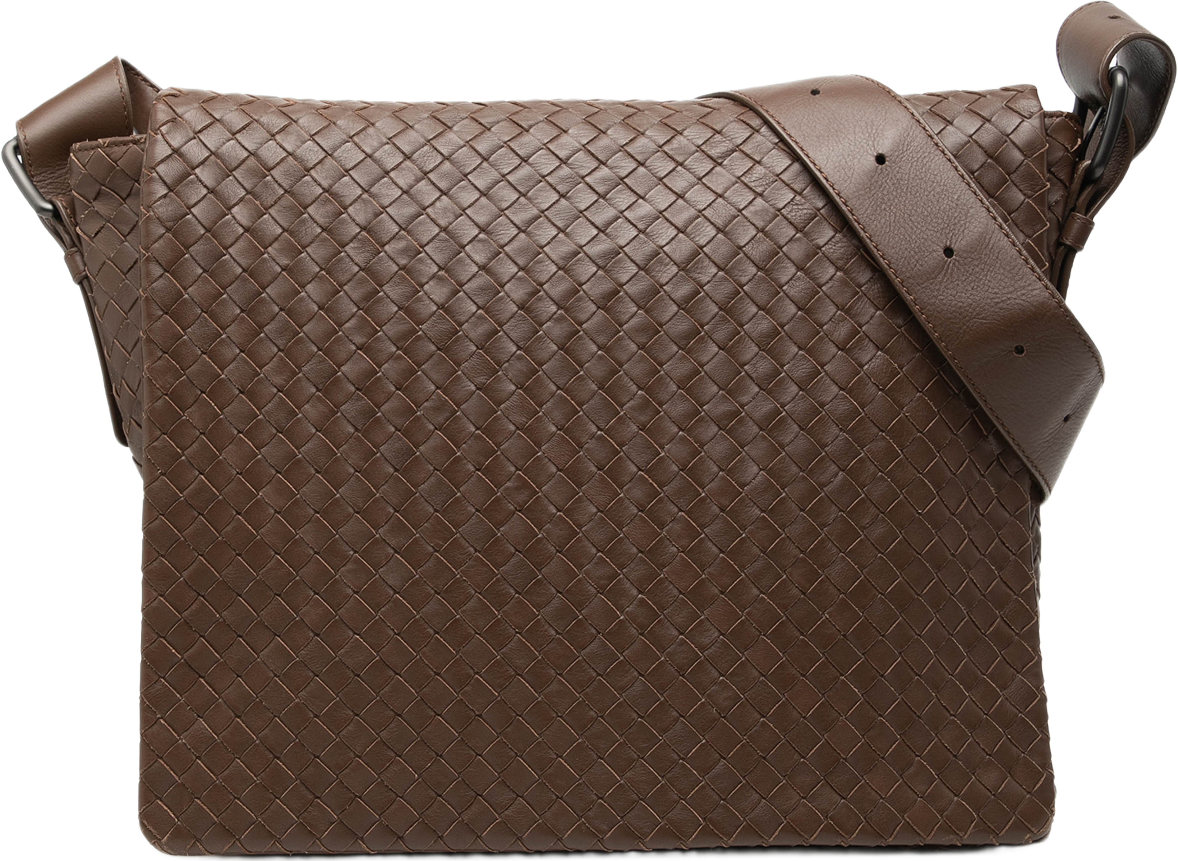 Bottega Veneta Nappa Intrecciato Messenger Bag, från Luxclusif, i färgen brun. Klicka för att öppna bilden i stort format