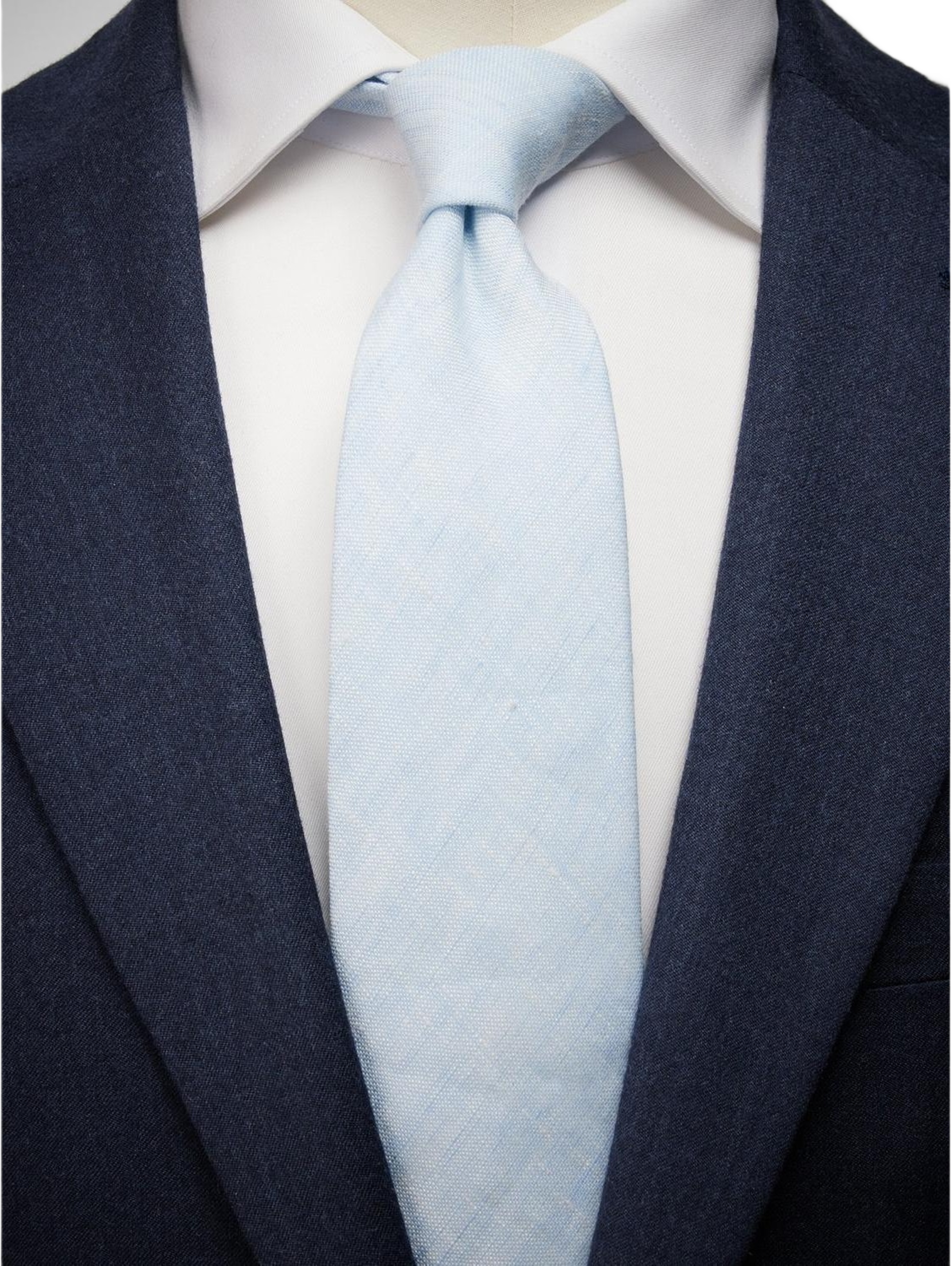 Tie Linen