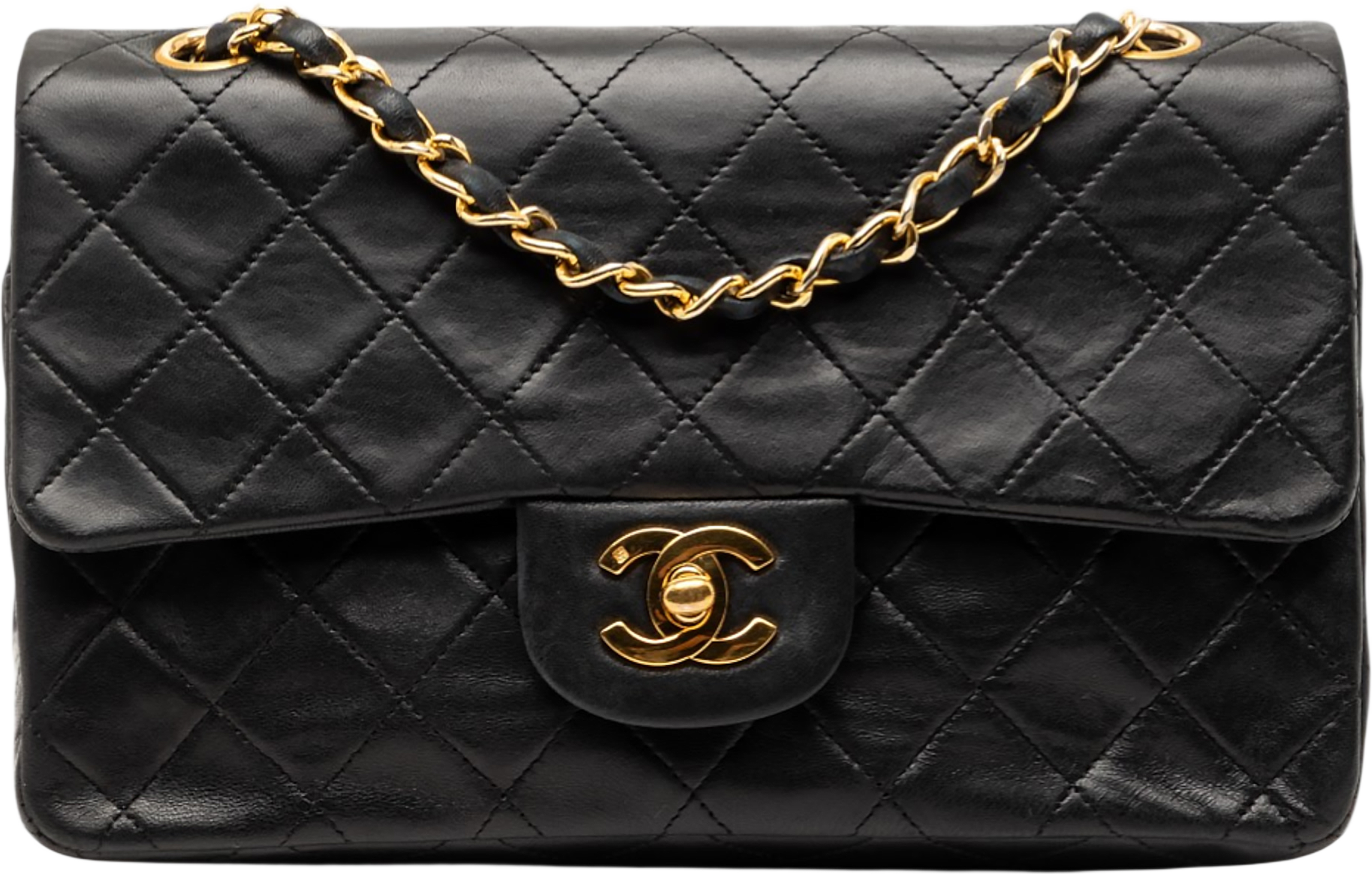 Chanel Small Classic Lambskin Double Flap, från Luxclusif, i färgen black. Klicka för att öppna bilden i stort format