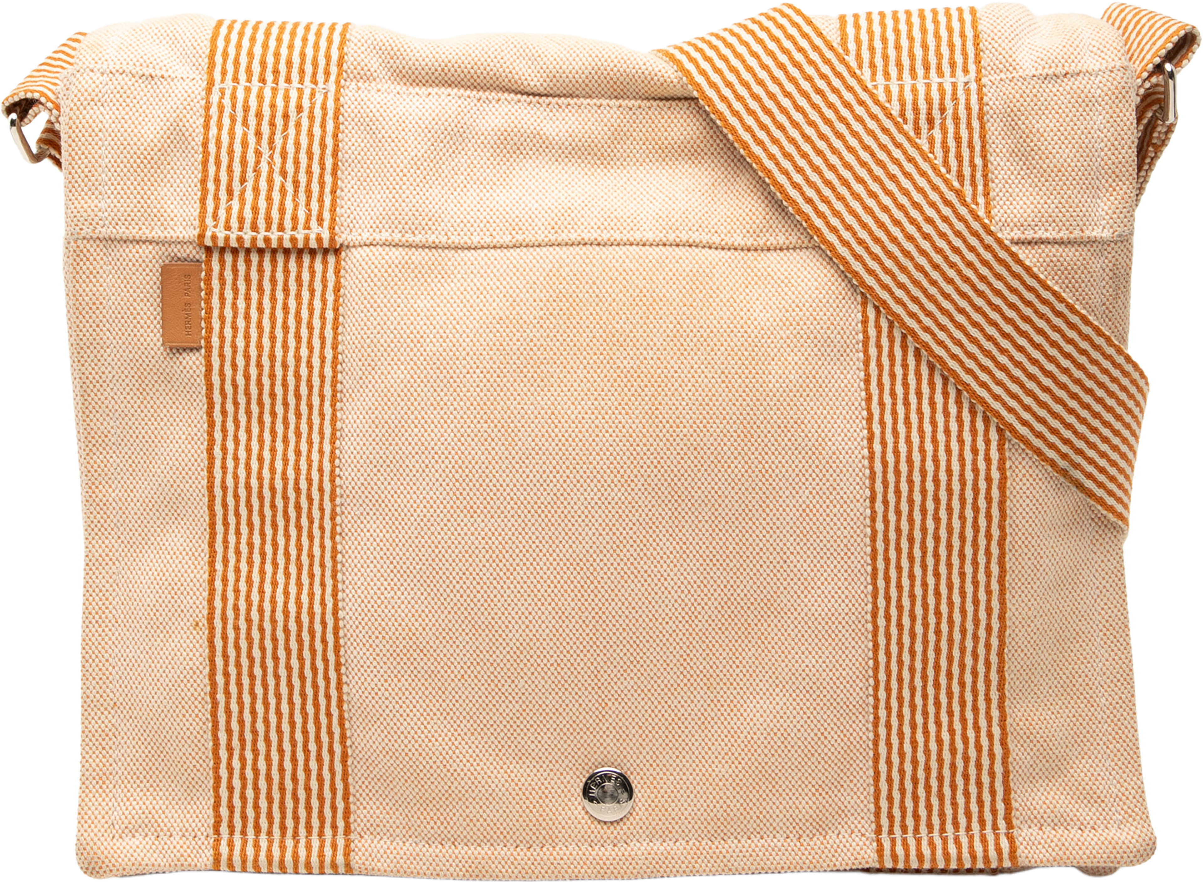 Hermès Canvas Fourre Tout Besace Mm, från Luxclusif, i färgen light orange. Klicka för att öppna bilden i stort format