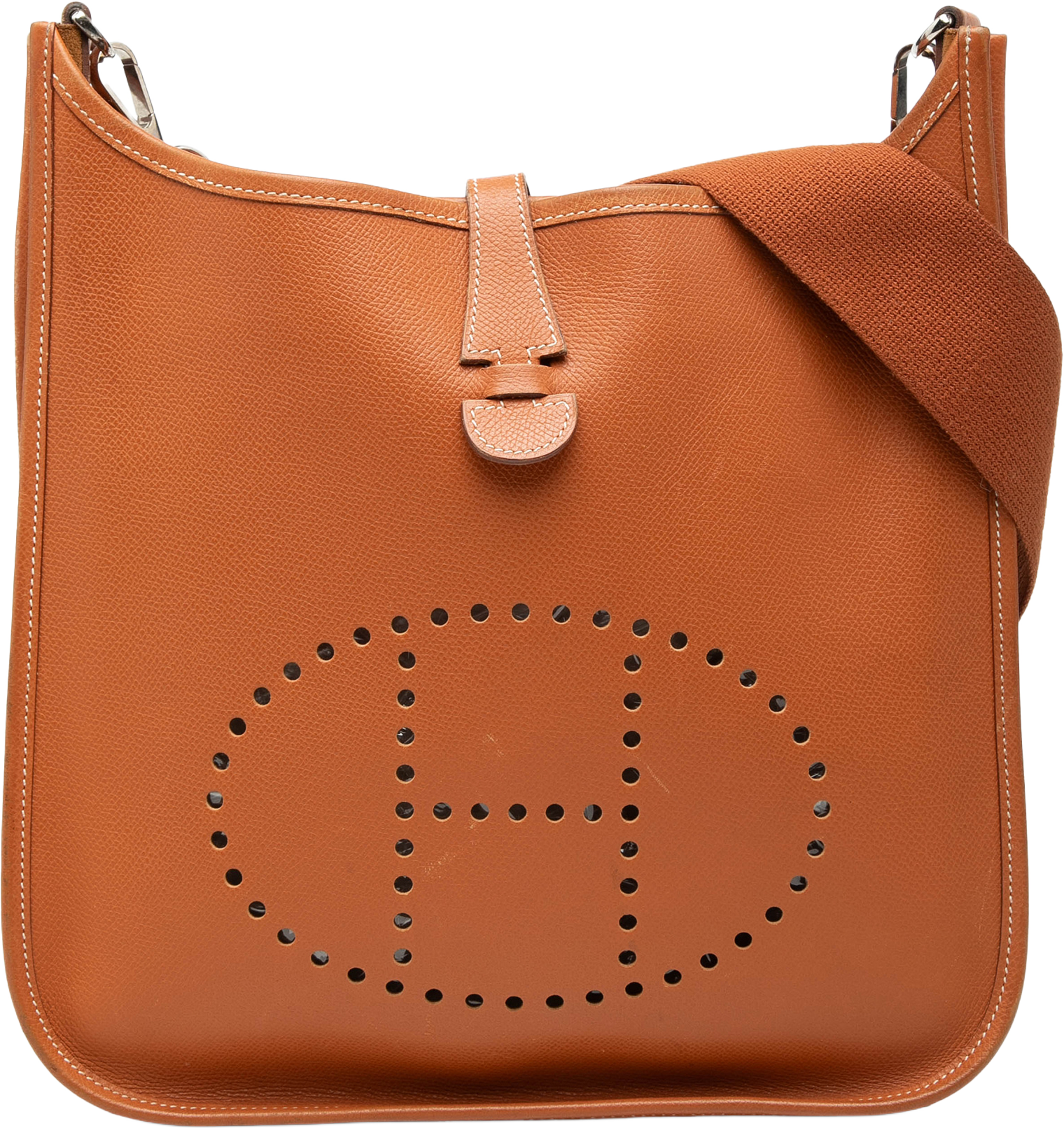 Hermès Epsom Evelyne Pm, från Luxclusif, i färgen brown. Klicka för att öppna bilden i stort format