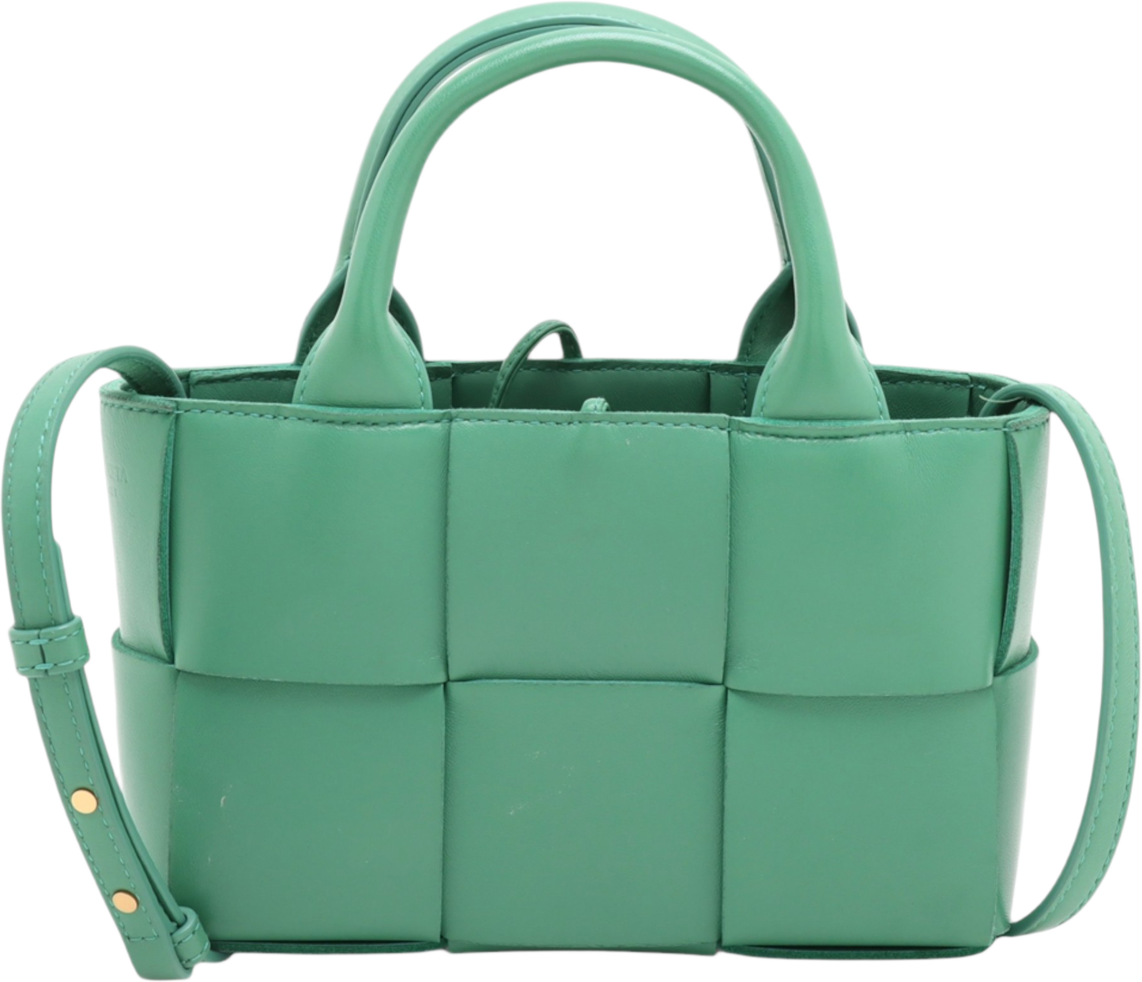 Bottega Veneta Candy Nappa Maxi Intrecciato Arco Tote, från Luxclusif, i färgen green. Klicka för att öppna bilden i stort format