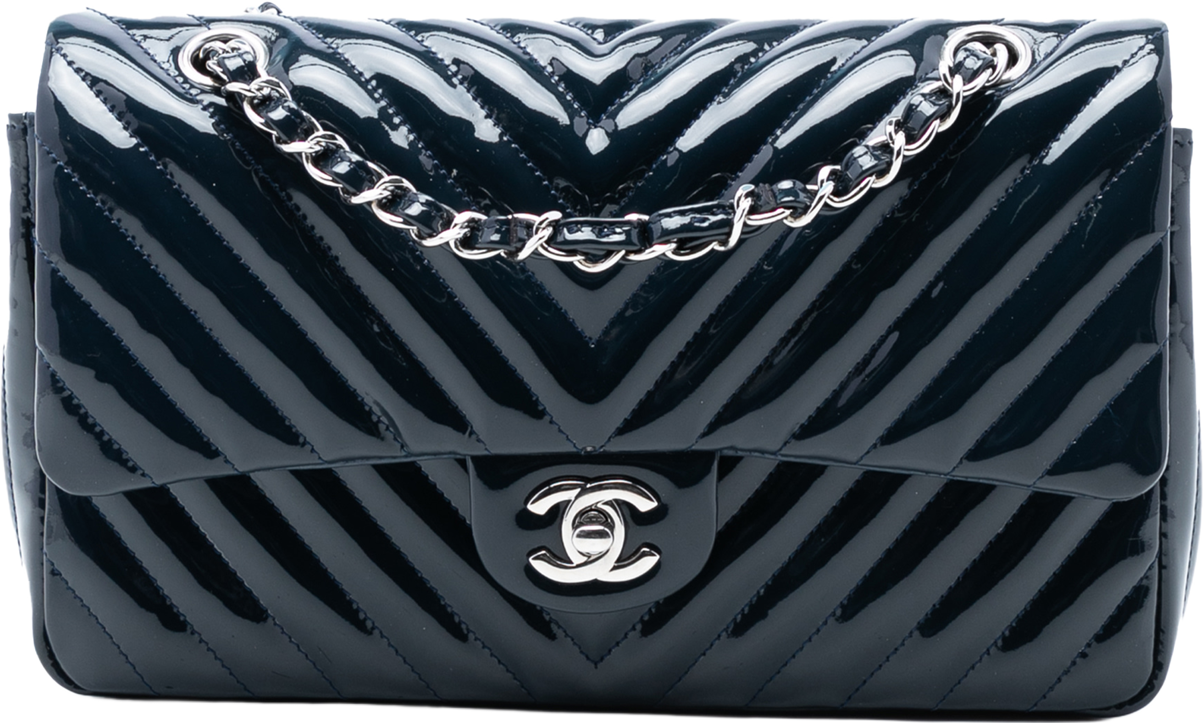 Chanel Medium Classic Chevron Patent Double Flap, från Luxclusif, i färgen navy. Klicka för att öppna bilden i stort format