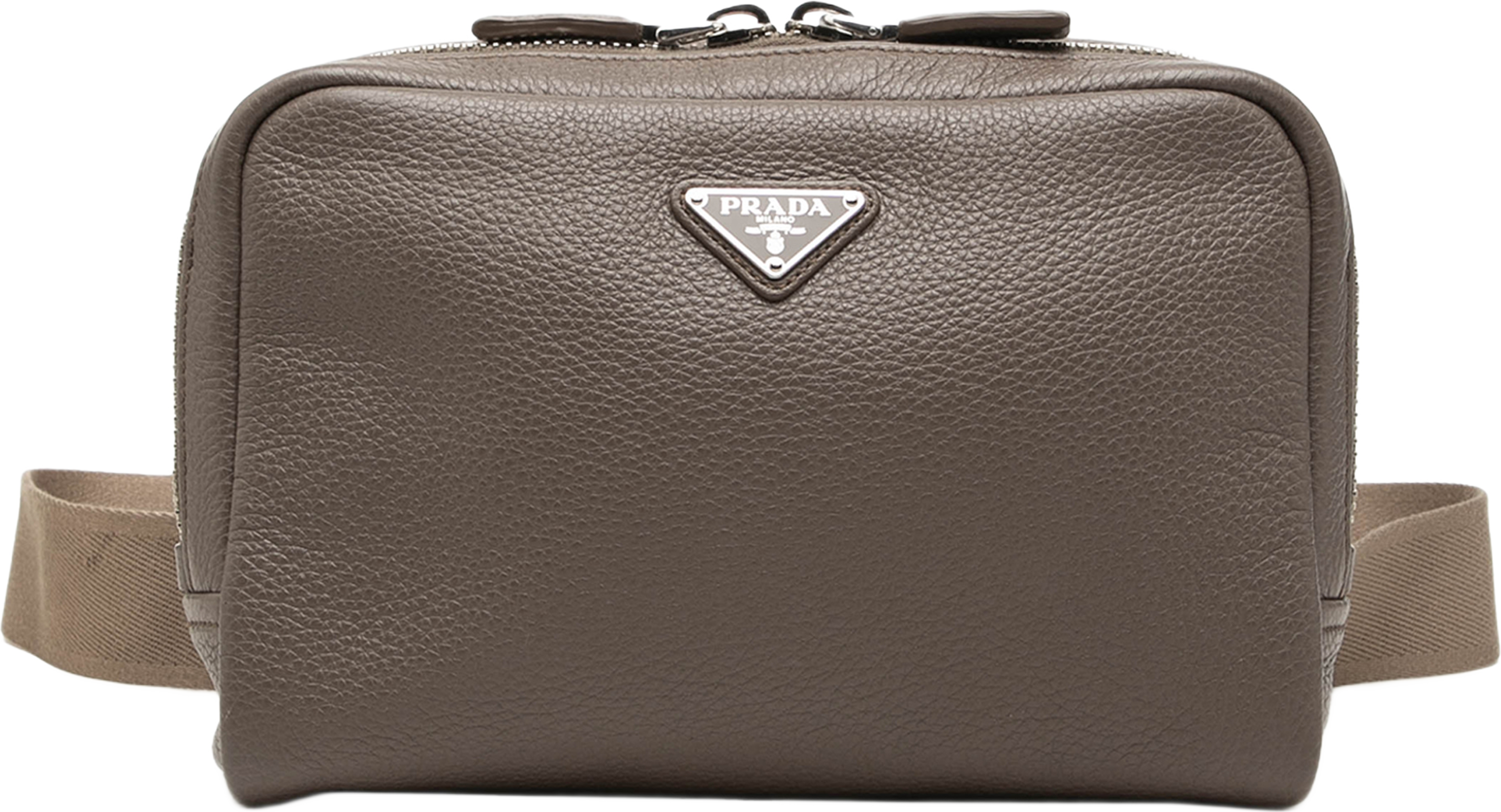 Prada Vitello Daino Zip Belt Bag, från Luxclusif, i färgen brun. Klicka för att öppna bilden i stort format