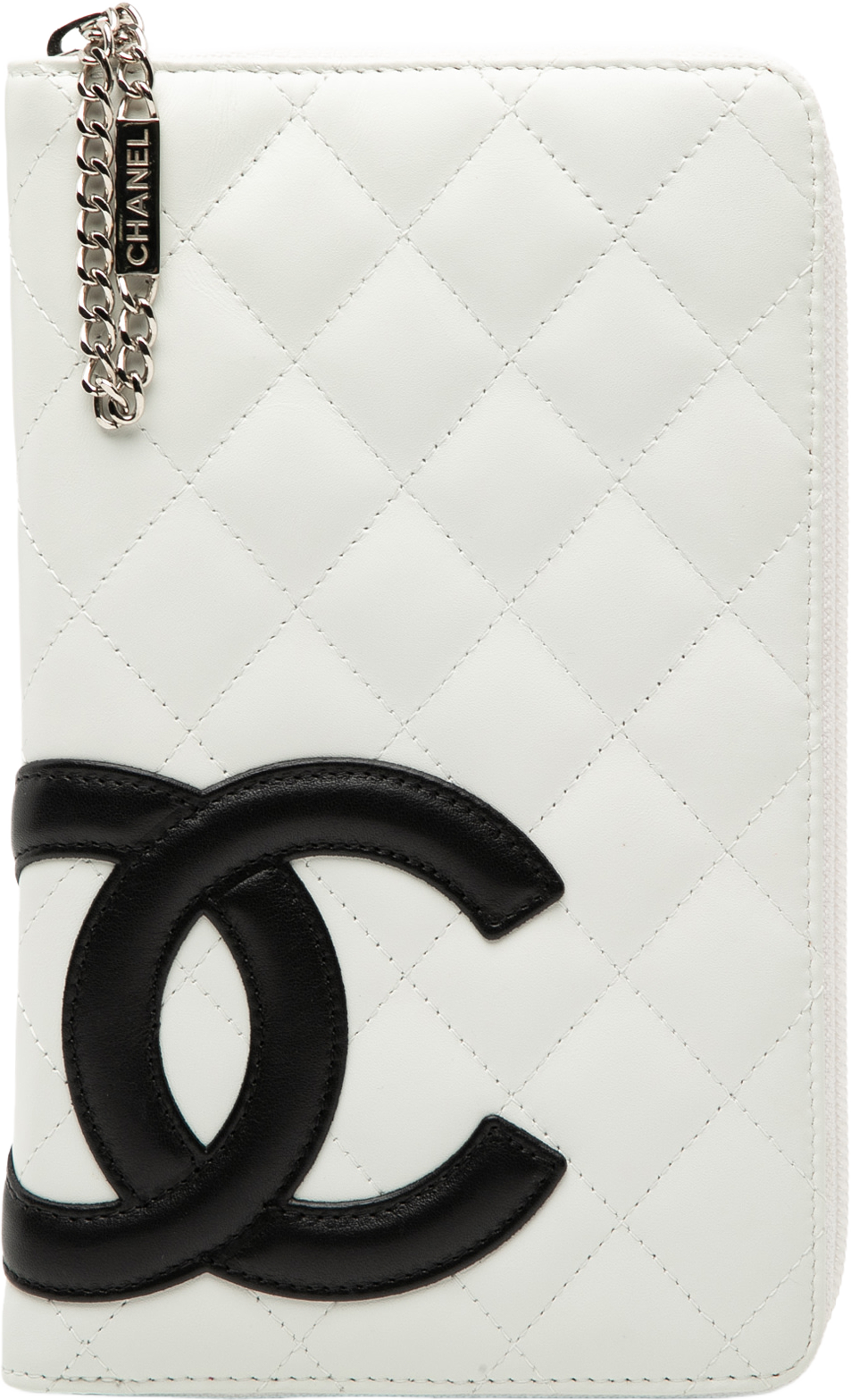 Chanel Cc Quilted Lambskin Cambon Ligne Zippy Organizer Wallet, från Luxclusif, i färgen white. Klicka för att öppna bilden i stort format