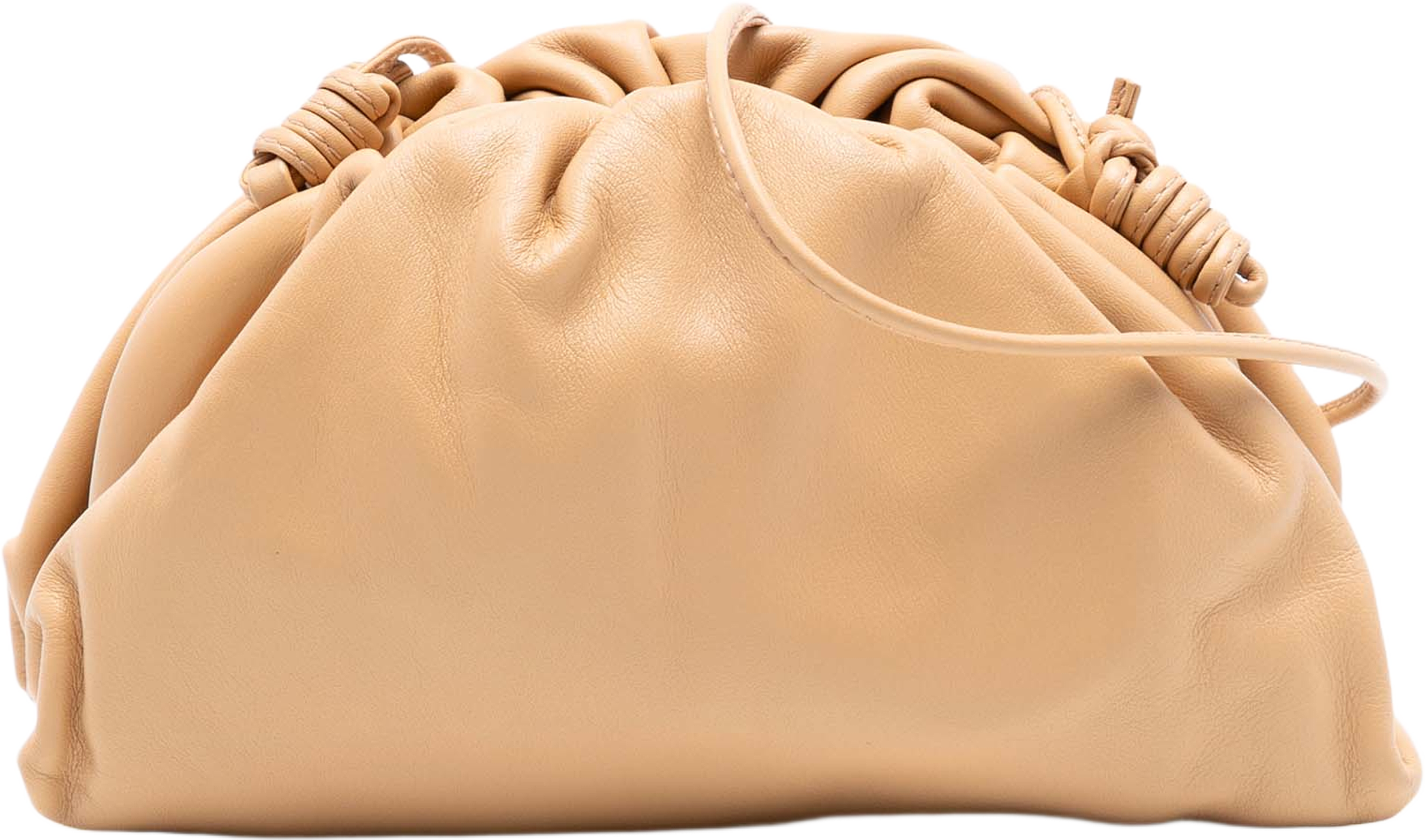 Bottega Veneta Lambskin The Mini Pouch Crossbody, från Luxclusif, i färgen beige. Klicka för att öppna bilden i stort format