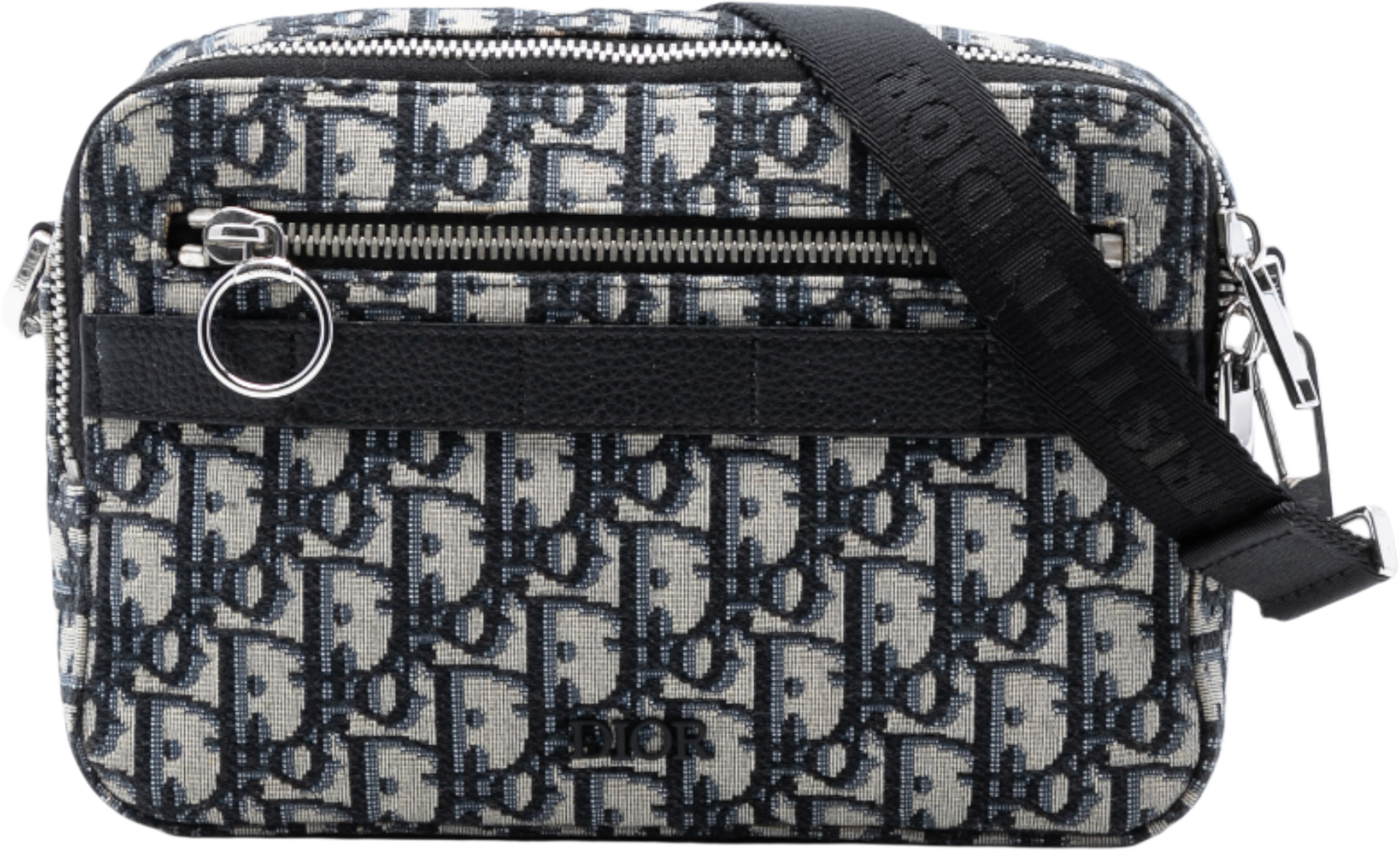 Dior Oblique Canvas Safari Crossbody, från Luxclusif, i färgen navy. Klicka för att öppna bilden i stort format