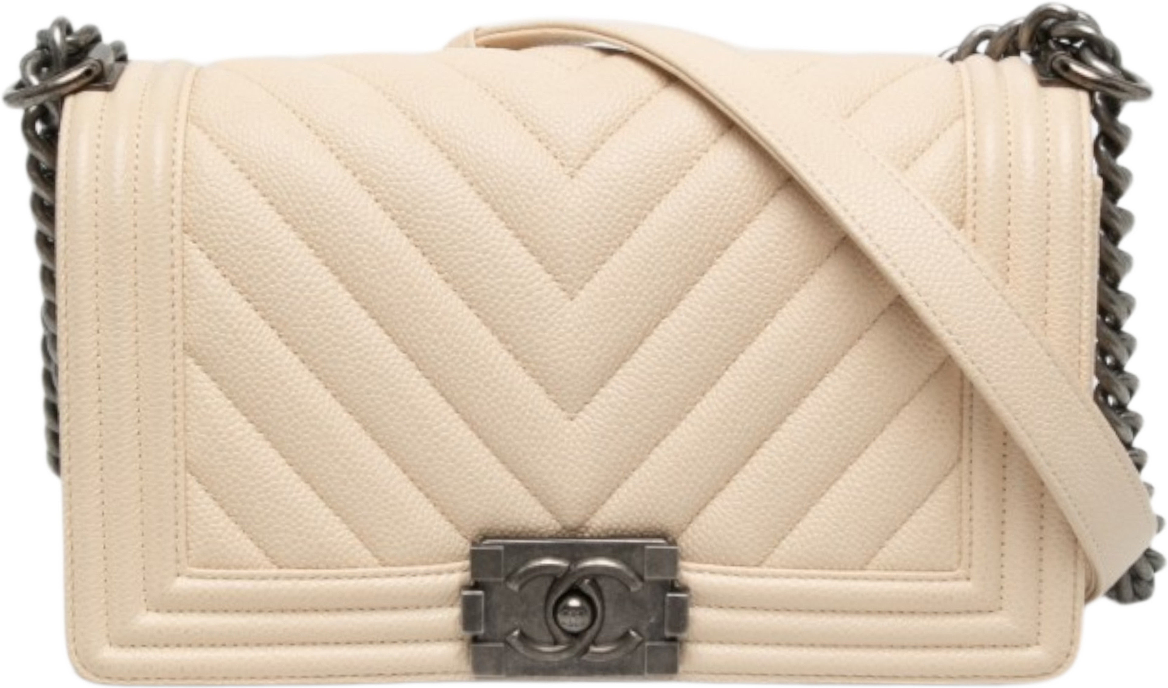 Chanel Old Medium Chevron Caviar Boy Flap, från Luxclusif, i färgen brun. Klicka för att öppna bilden i stort format