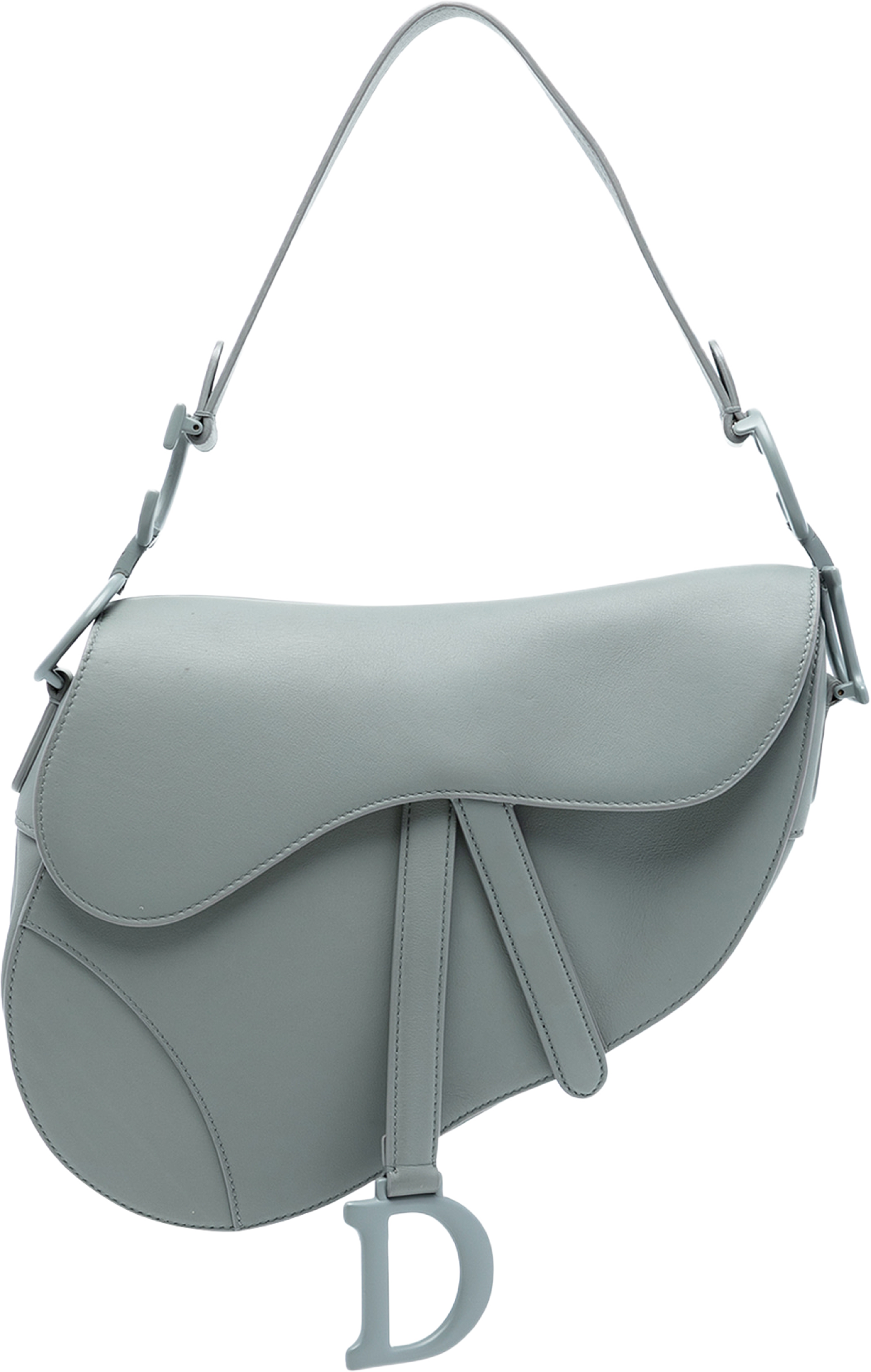 Dior Ultra Matte Calfskin Saddle Bag, från Luxclusif, i färgen light blue. Klicka för att öppna bilden i stort format