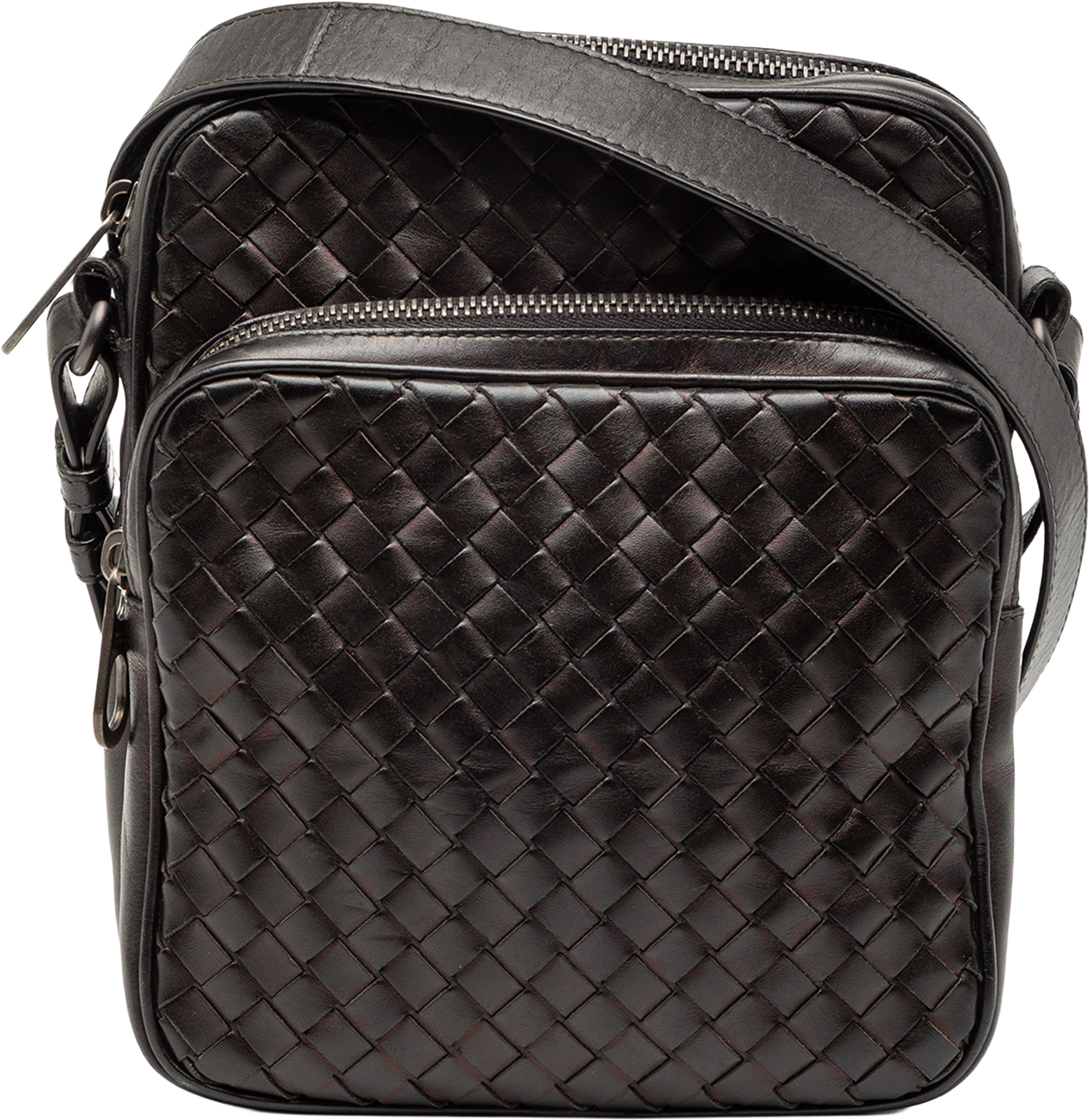 Bottega Veneta Nappa Intrecciato Messenger Bag, från Luxclusif, i färgen dark brown. Klicka för att öppna bilden i stort format