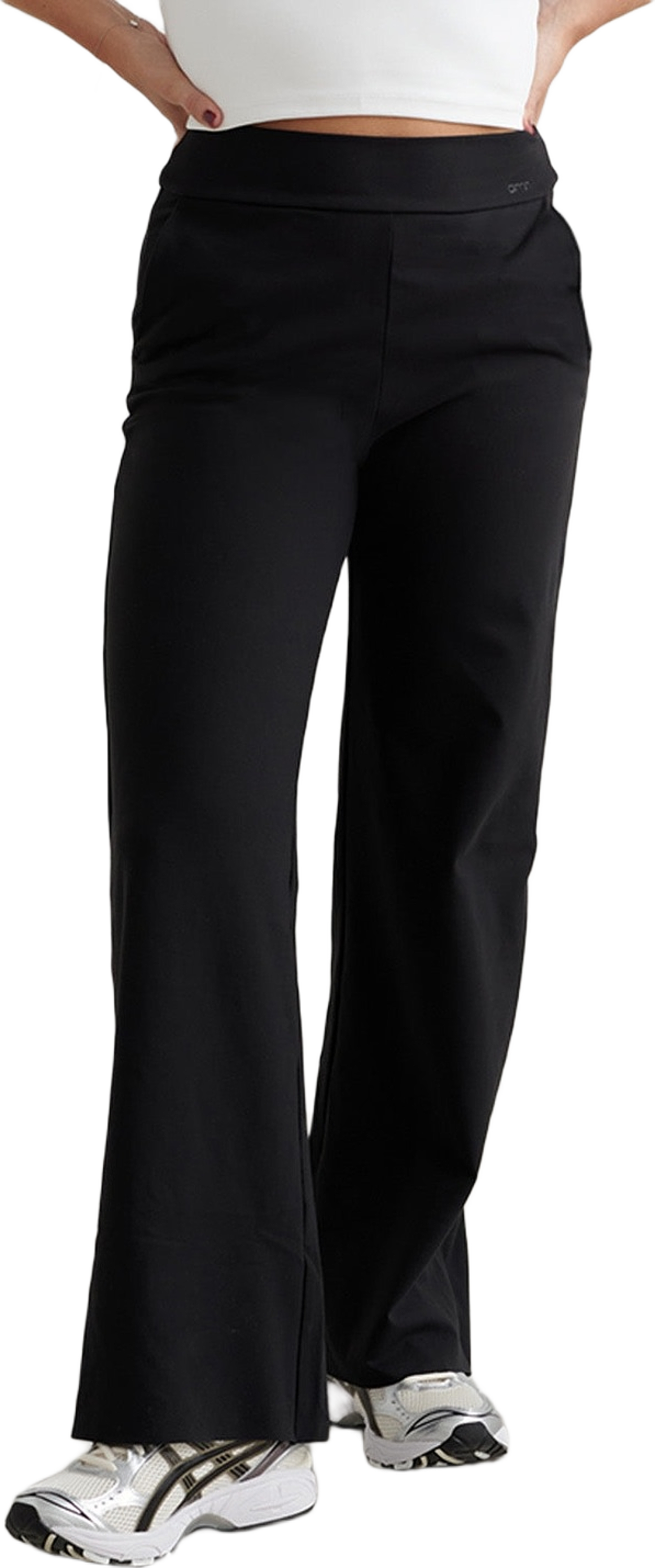 Black Sense Wide Petite Pants