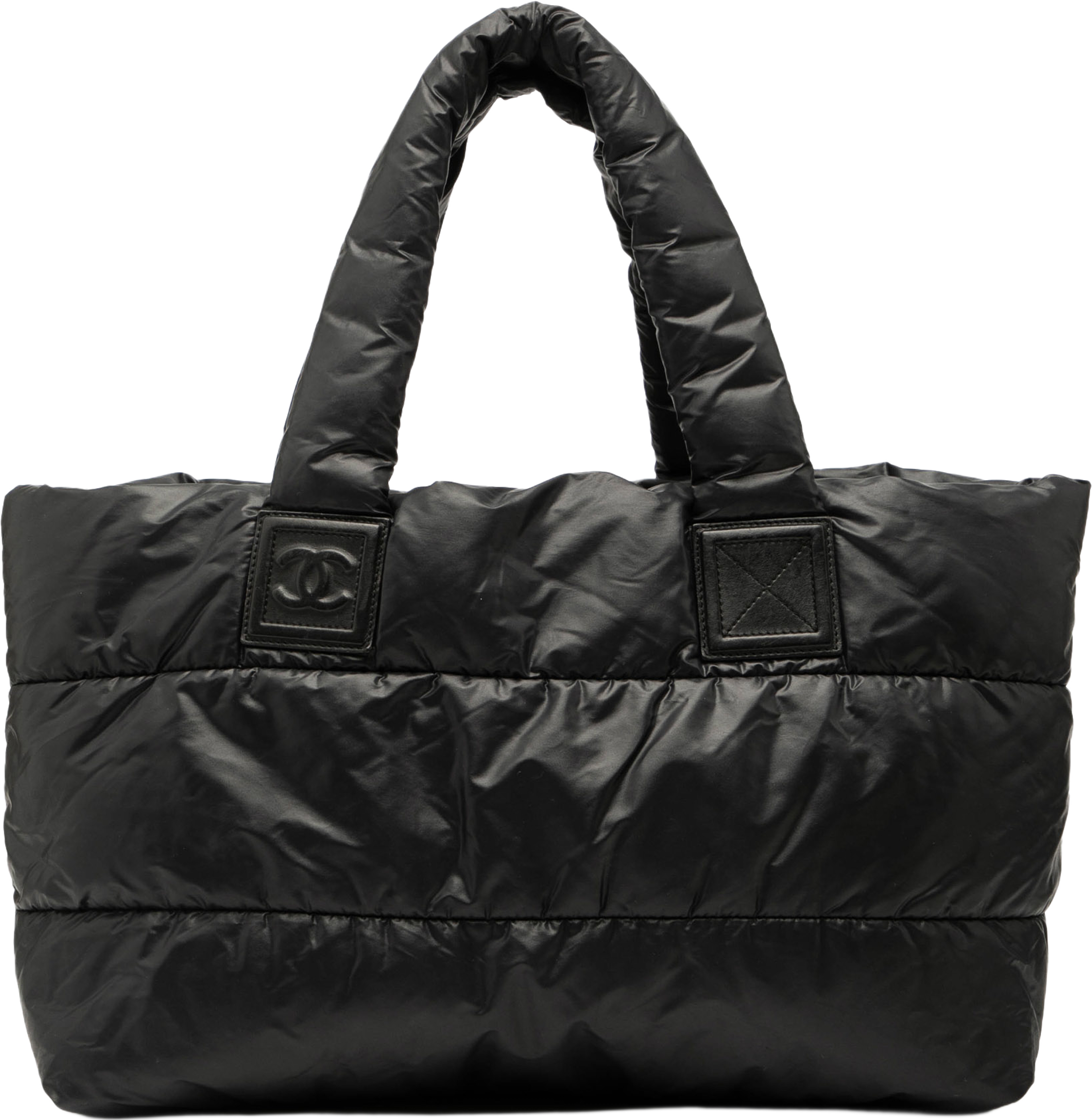 Chanel Medium Quilted Nylon Coco Cocoon Tote, från Luxclusif, i färgen black. Klicka för att öppna bilden i stort format