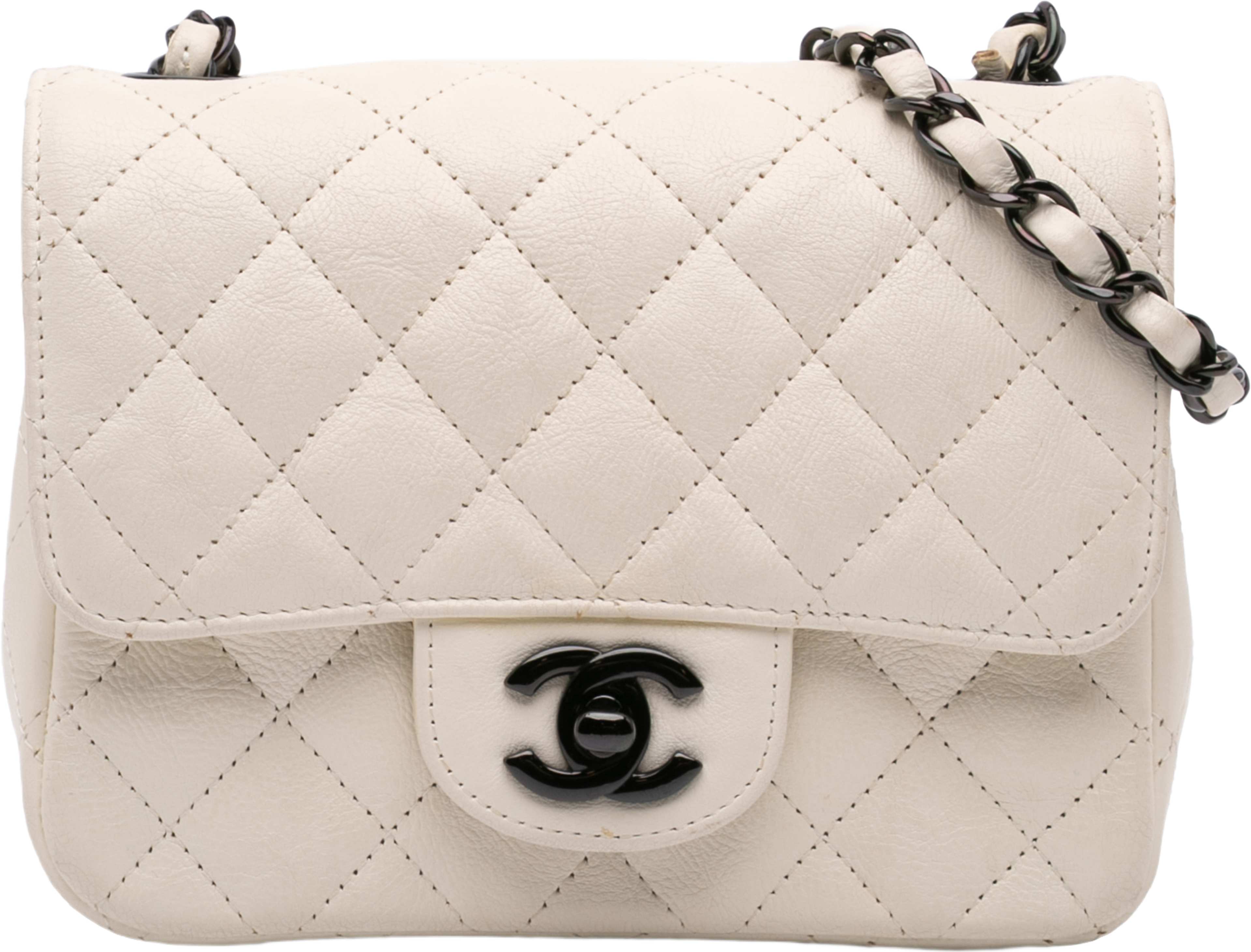 Chanel Mini Square Classic Crumpled Calfskin Single Flap, från Luxclusif, i färgen ivory. Klicka för att öppna bilden i stort format