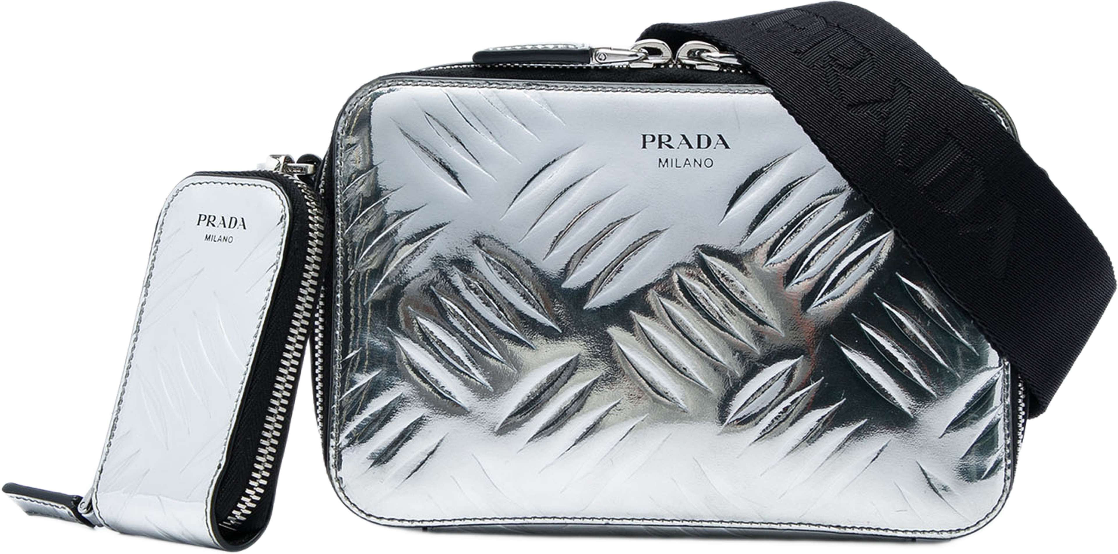 Prada Metallic Spazzolato Embossed Leather Brique Crossbody, från Luxclusif, i färgen silver. Klicka för att öppna bilden i stort format
