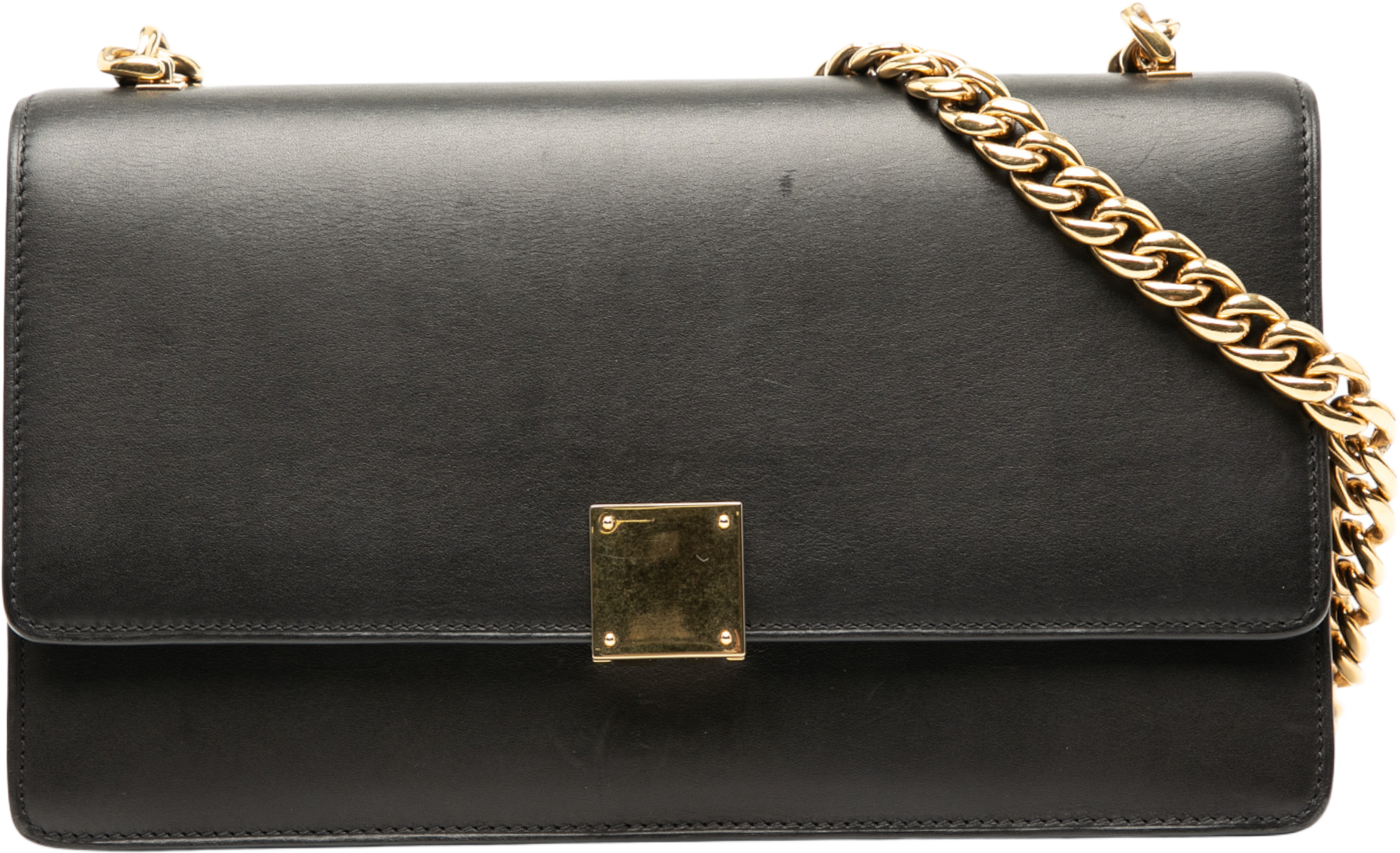 Celine Small Leather Case Chain Flap, från Luxclusif, i färgen black. Klicka för att öppna bilden i stort format