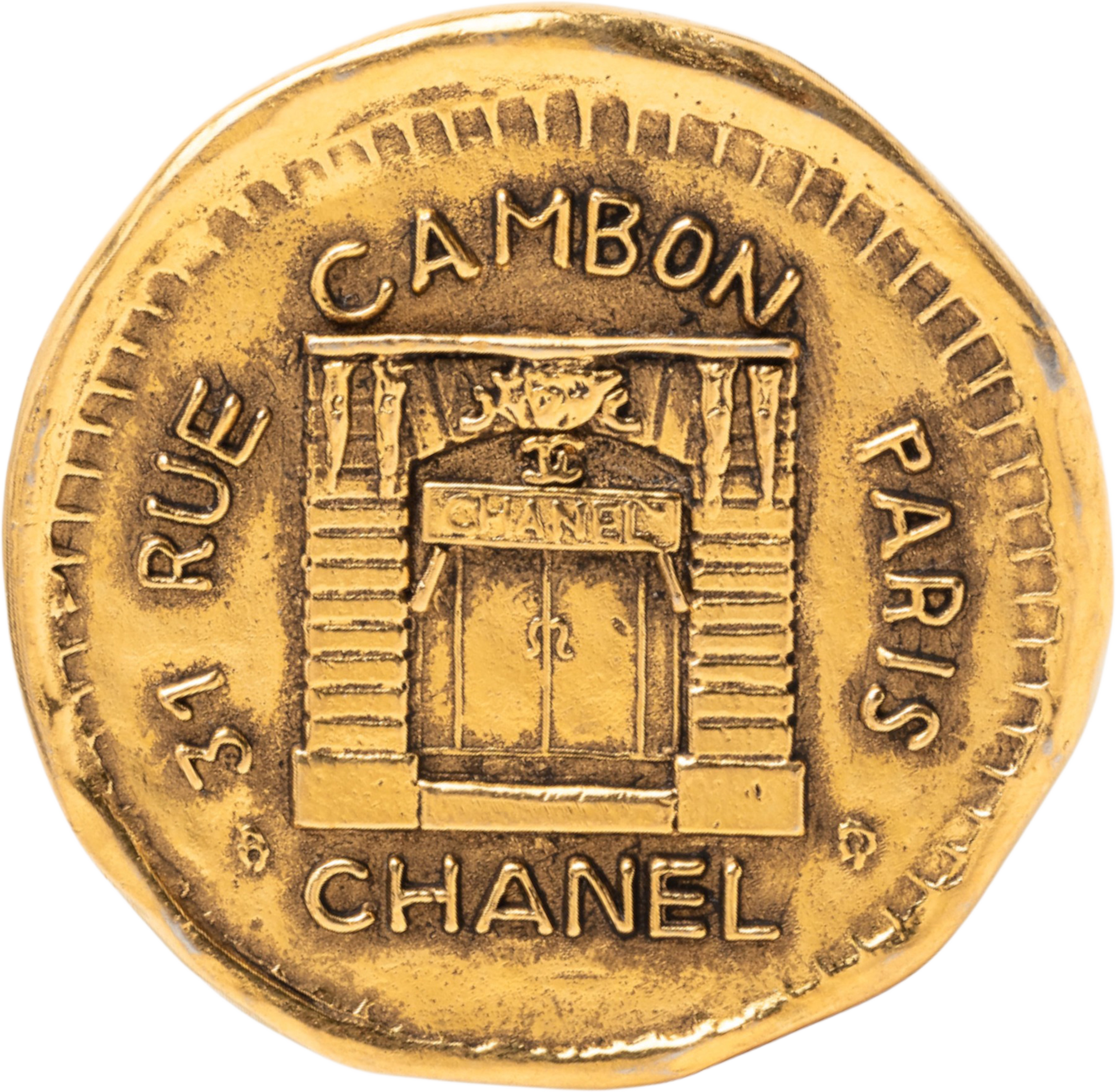 Chanel Gold Plated 31 Rue Cambon Coin Brooch, från Luxclusif, i färgen gold. Klicka för att öppna bilden i stort format