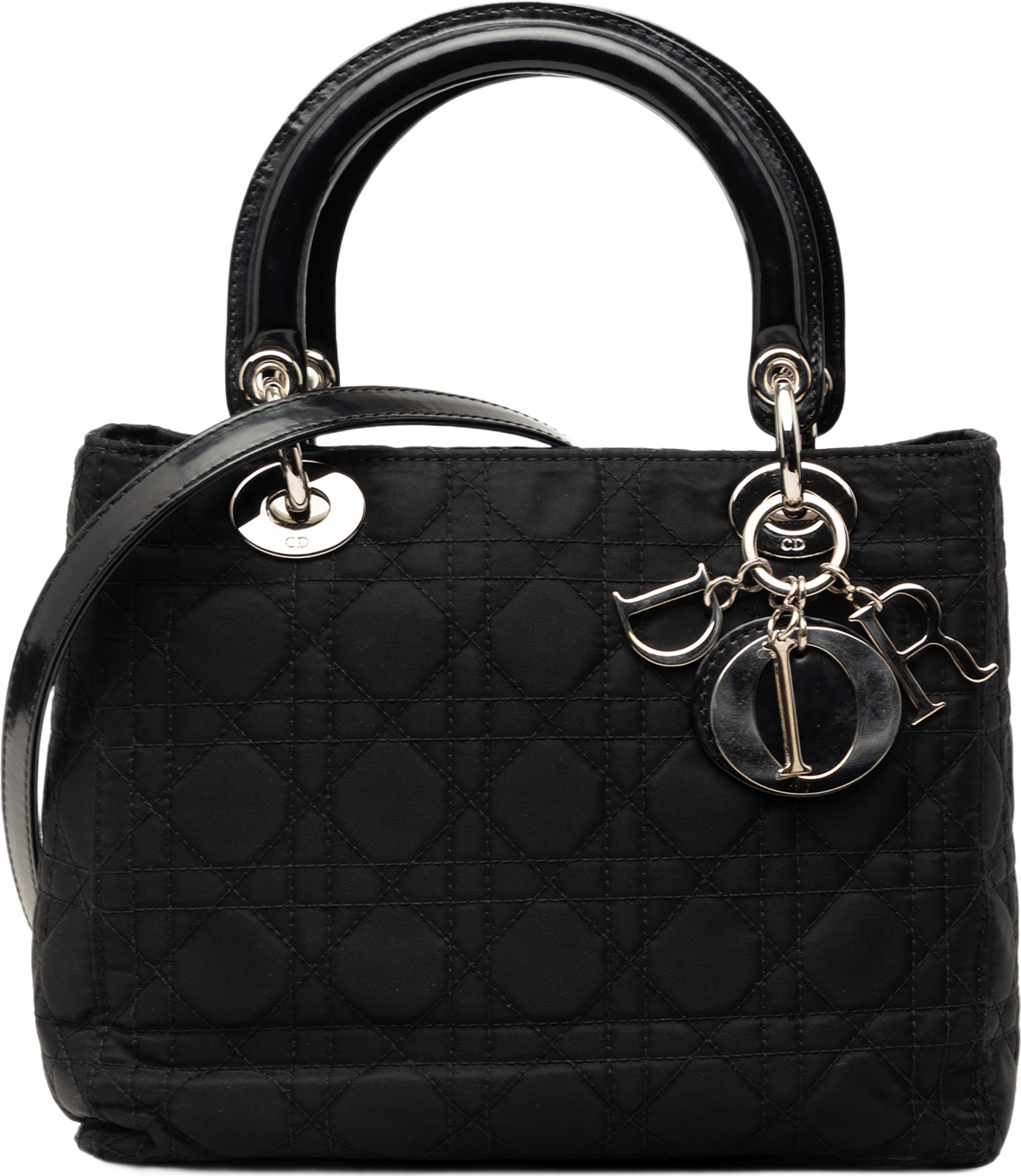 Dior Medium Nylon Cannage Lady Dior, från Luxclusif, i färgen black. Klicka för att öppna bilden i stort format