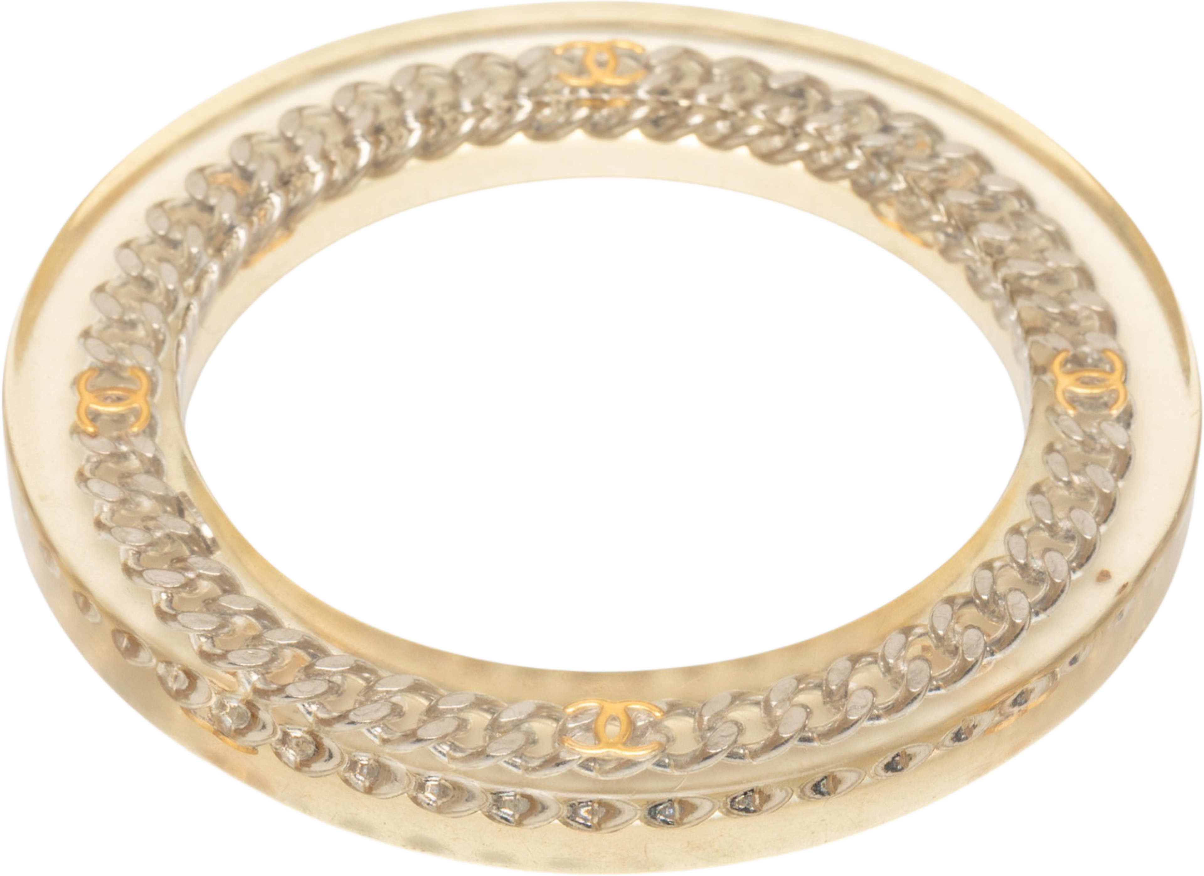 Chanel Resin Gold Plated Chain Bangle, från Luxclusif, i färgen white. Klicka för att öppna bilden i stort format