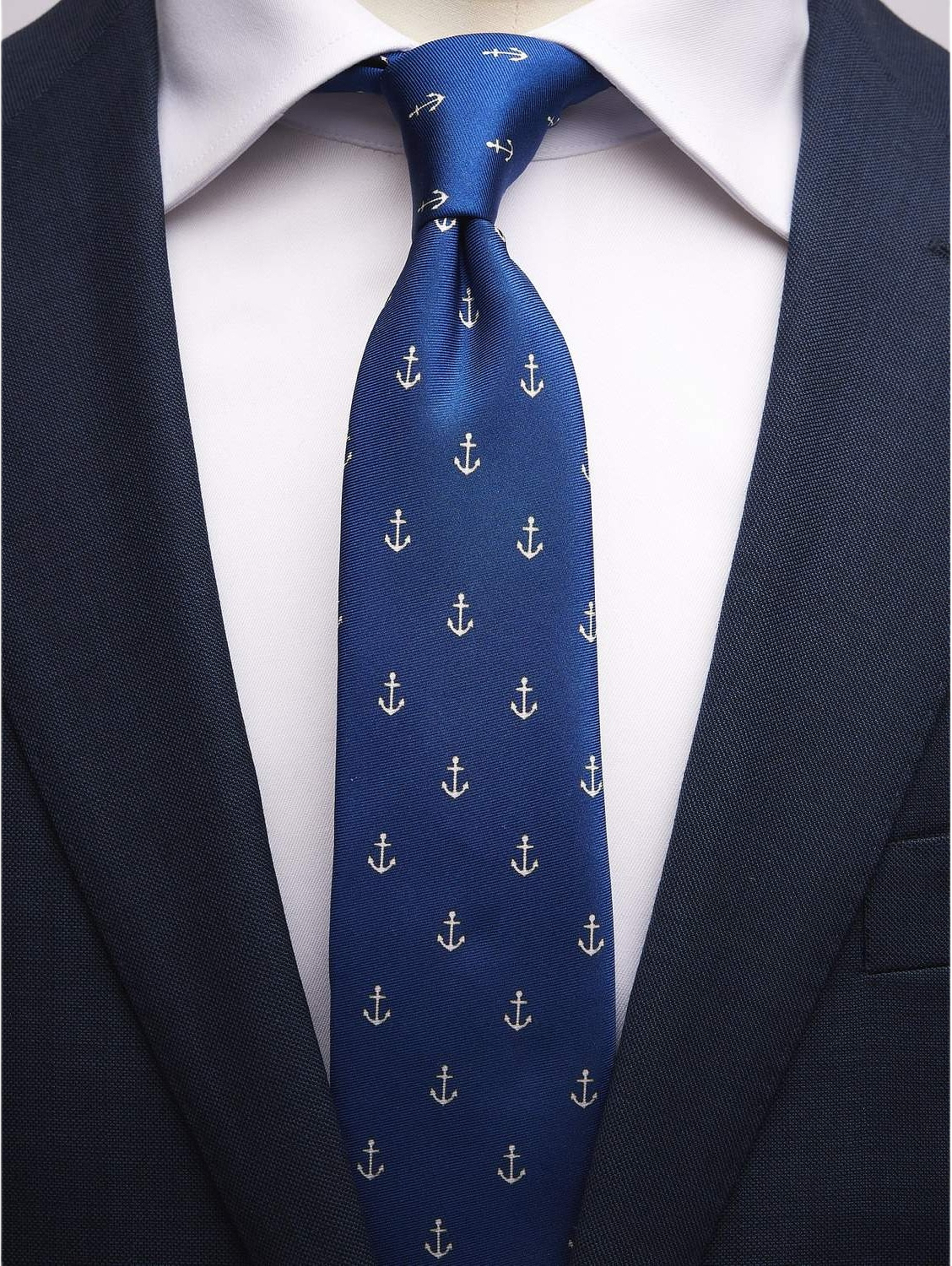 Tie Motif