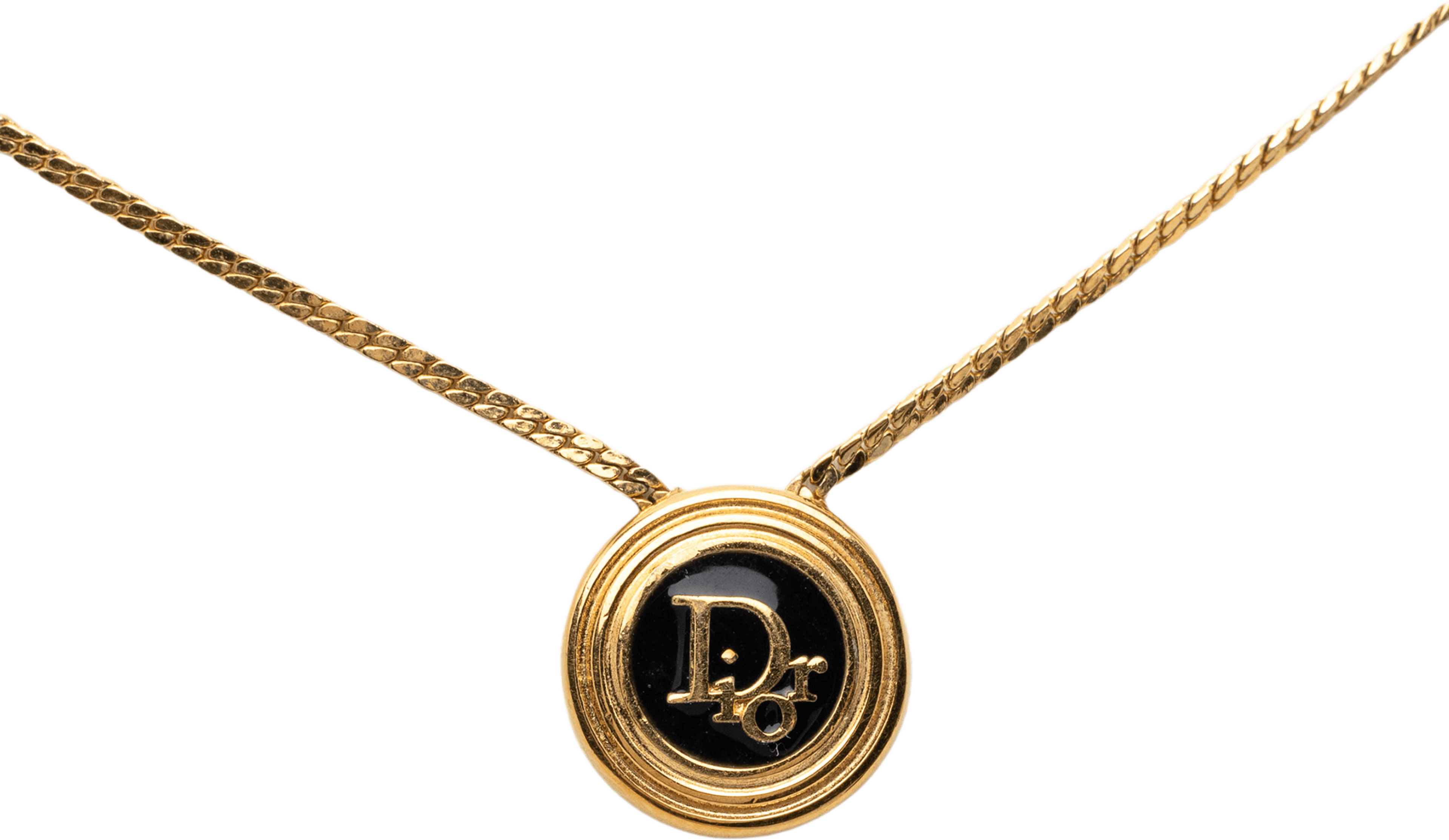 Dior Gold Plated Enamel Logo Round Pendant Necklace, från Luxclusif, i färgen svart. Klicka för att öppna bilden i stort format