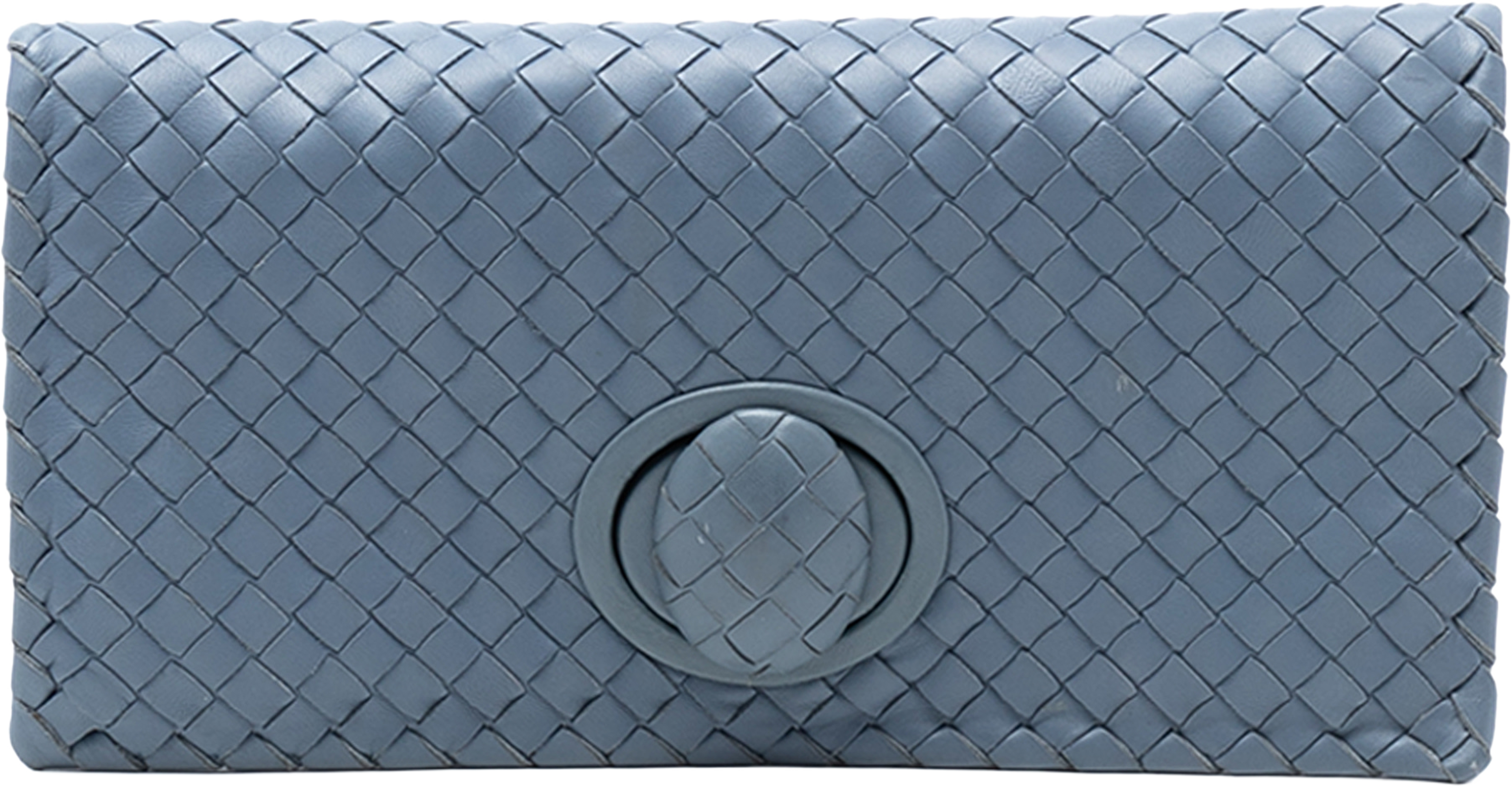 Bottega Veneta Nappa Intrecciato Turn Lock Clutch, från Luxclusif, i färgen light blue. Klicka för att öppna bilden i stort format