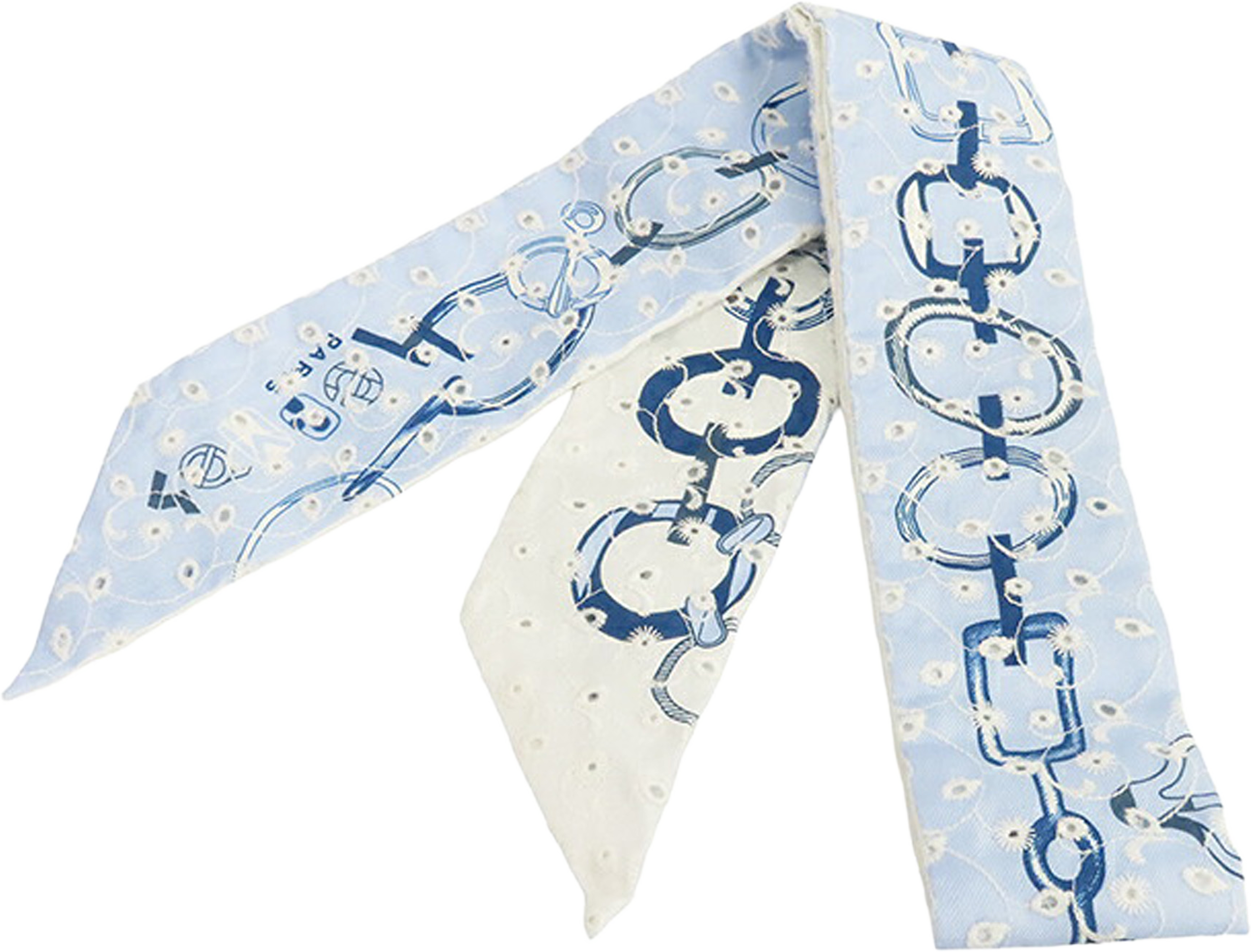 Hermès Do Re Boucles Broderie Anglaise Twilly Silk Scarf, från Luxclusif, i färgen light blue. Klicka för att öppna bilden i stort format