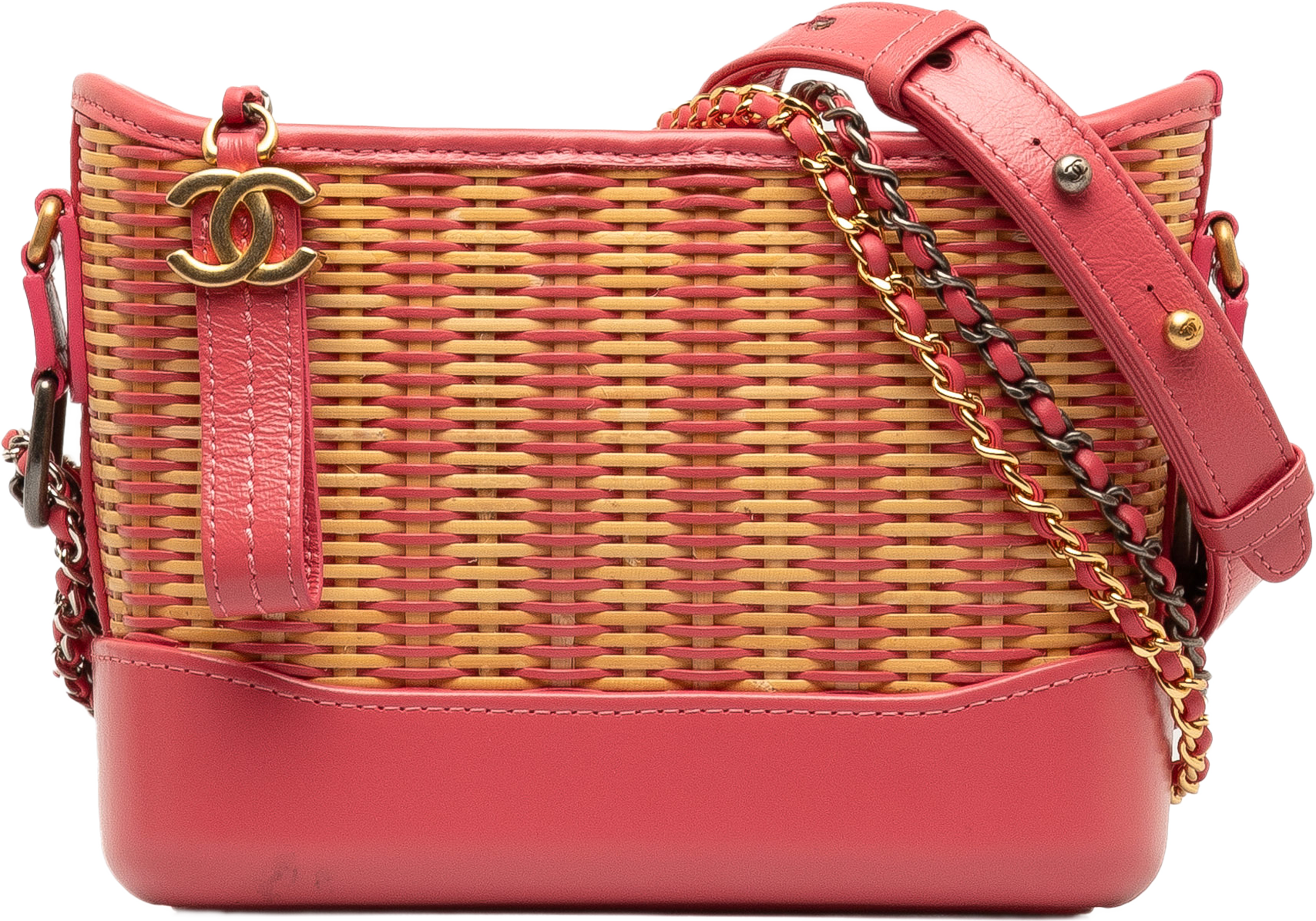 Chanel Small Rattan Gabrielle Crossbody, från Luxclusif, i färgen rosa. Klicka för att öppna bilden i stort format