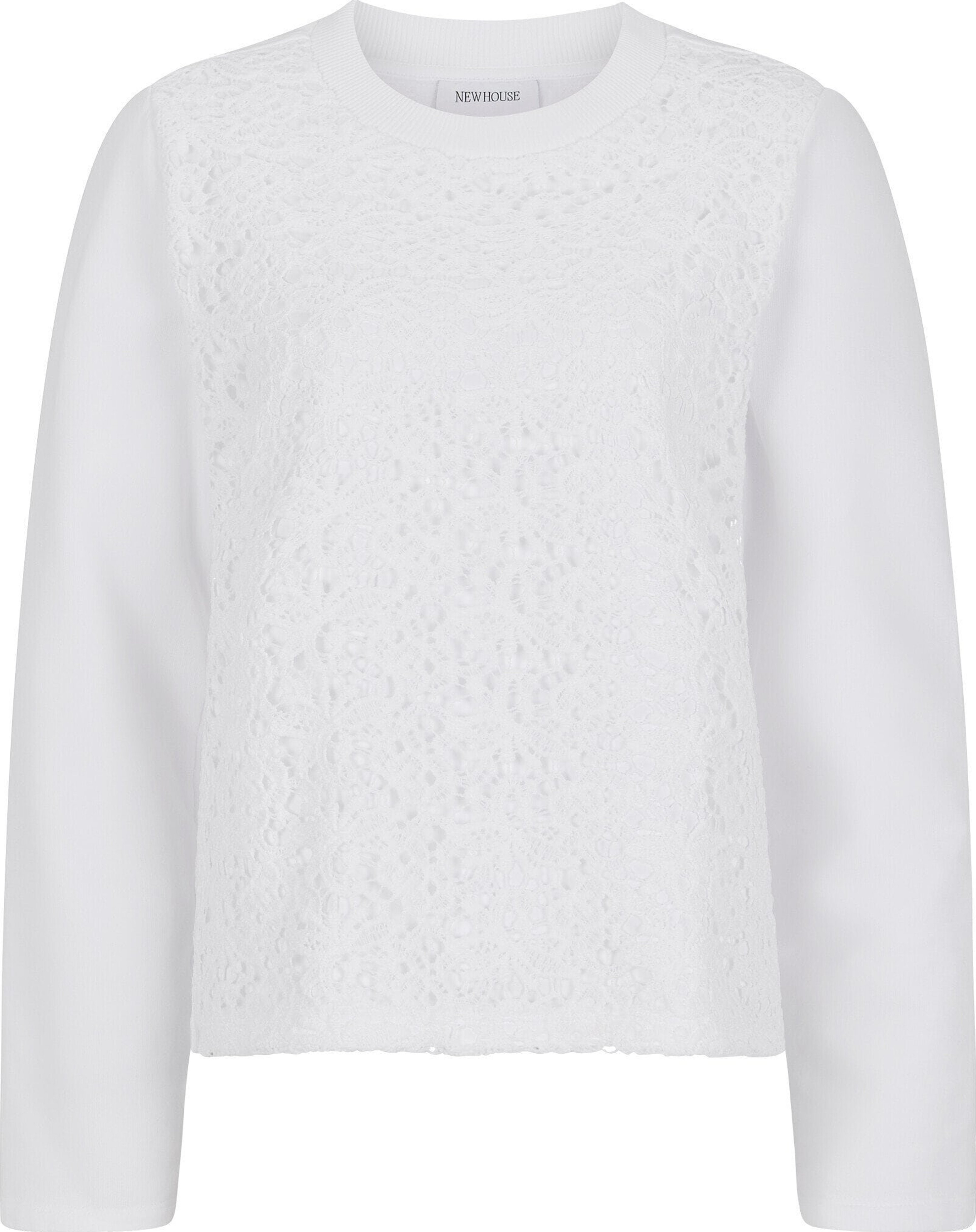 Junie Lace College Sweater, från Newhouse, i färgen vit. Klicka för att öppna bilden i stort format