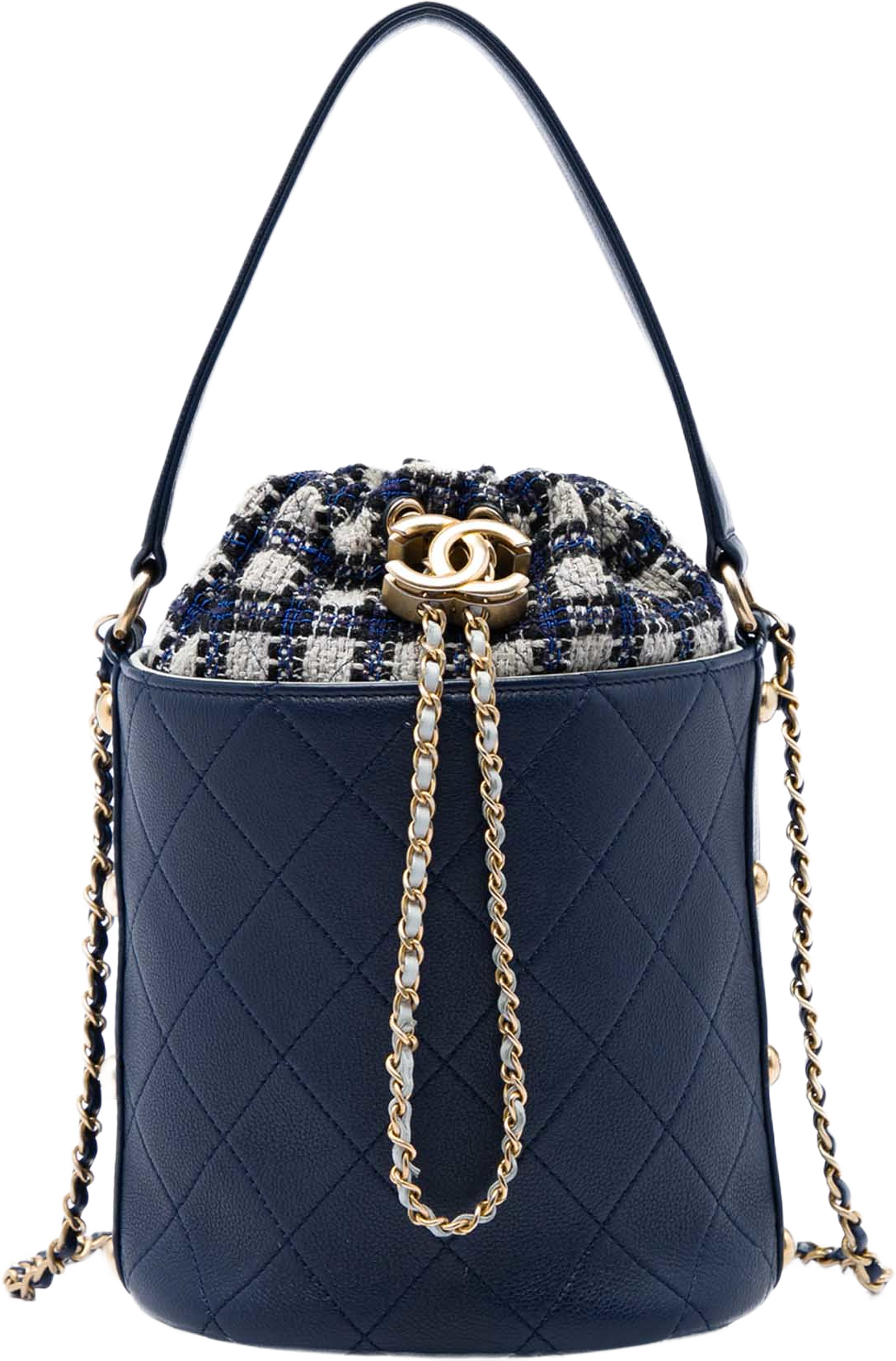 Chanel Medium Cc Calfskin And Tweed Drawstring Bucket Bag, från Luxclusif, i färgen blå. Klicka för att öppna bilden i stort format