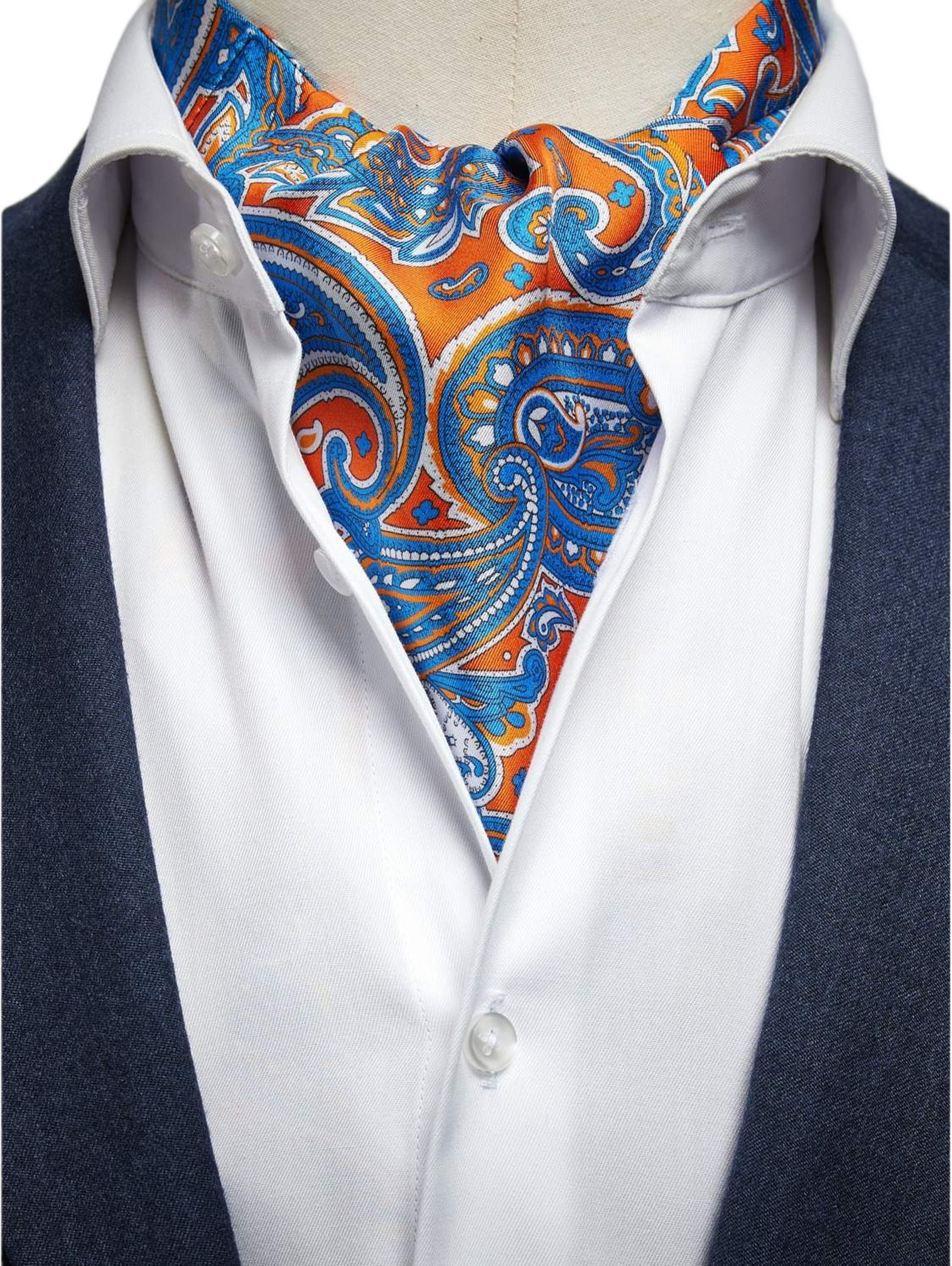 Silk Single Pointed Ascot Paisley