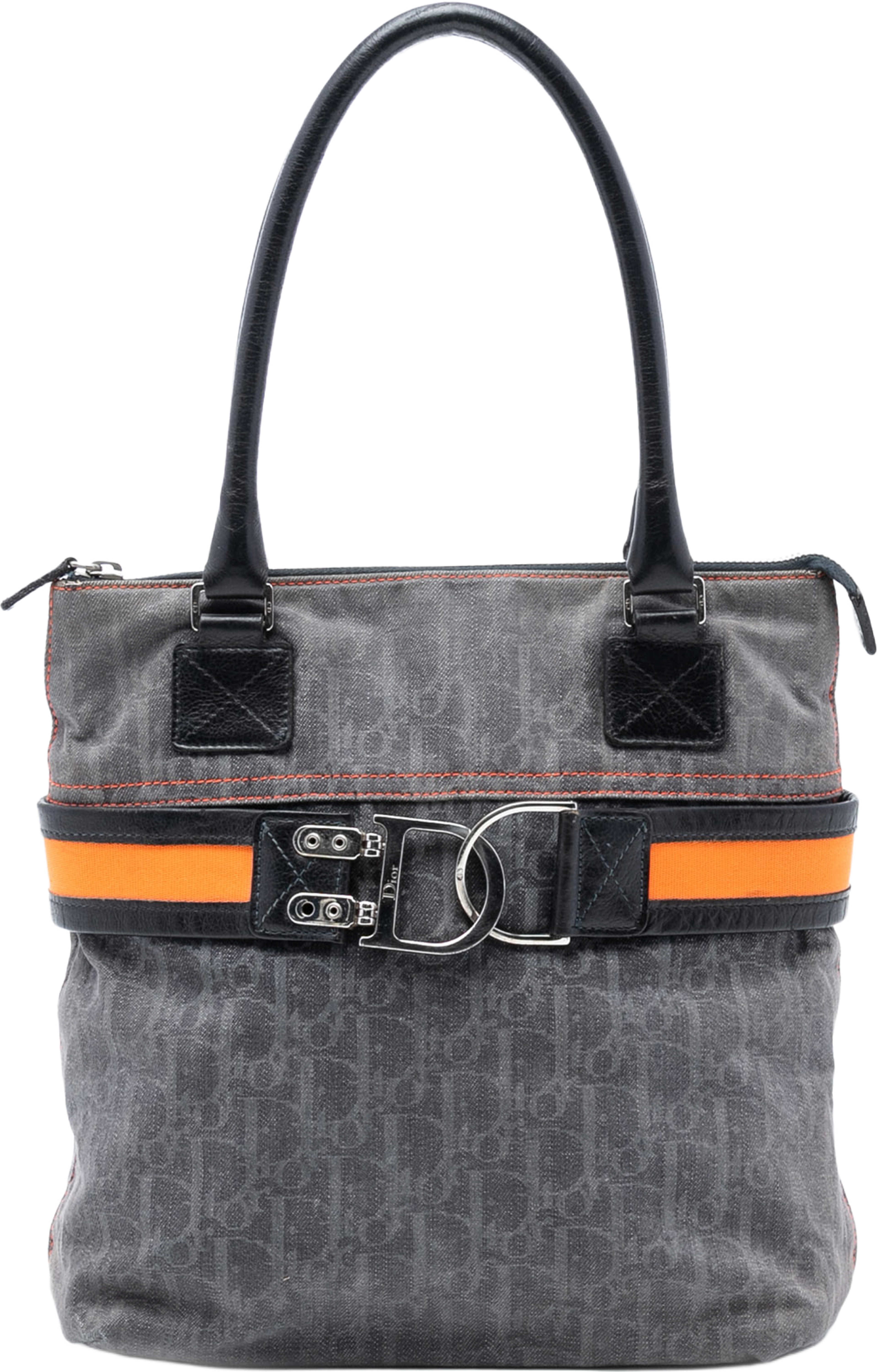 Dior Diorissimo Trotter Denim Flight Tote, från Luxclusif, i färgen navy. Klicka för att öppna bilden i stort format