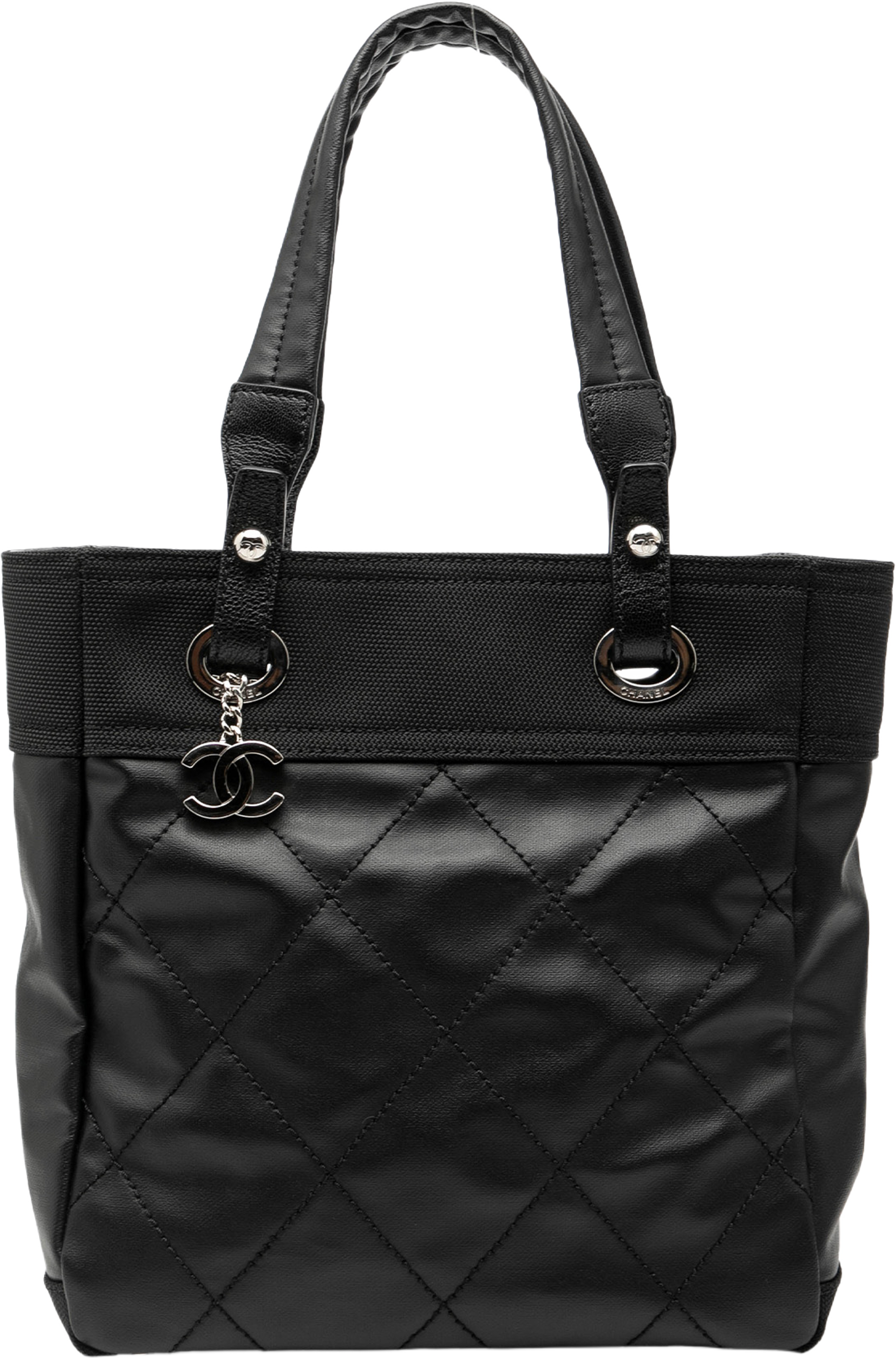 Chanel Small Quilted Coated Canvas Paris Biarritz Tote, från Luxclusif, i färgen black. Klicka för att öppna bilden i stort format