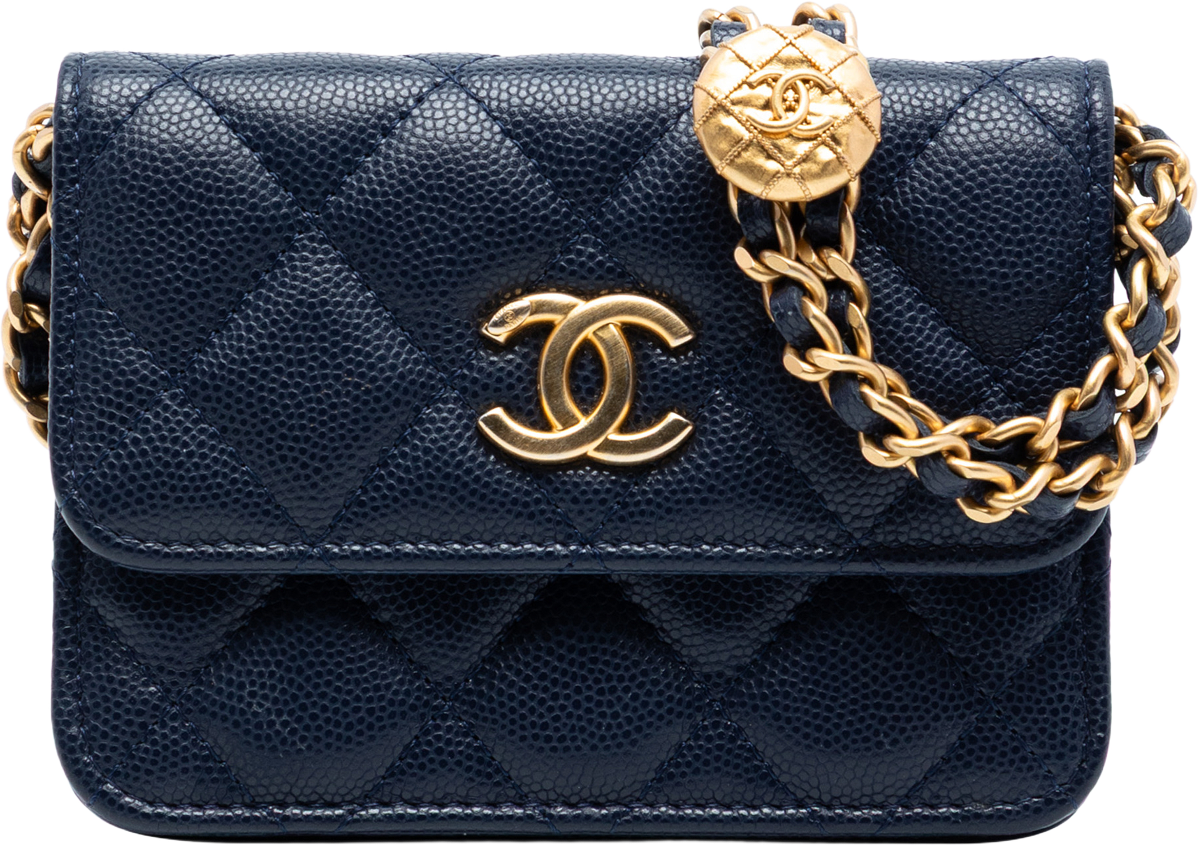 Chanel Quilted Caviar Twist Your Buttons Coin Purse With Chain, från Luxclusif, i färgen dark blue. Klicka för att öppna bilden i stort format