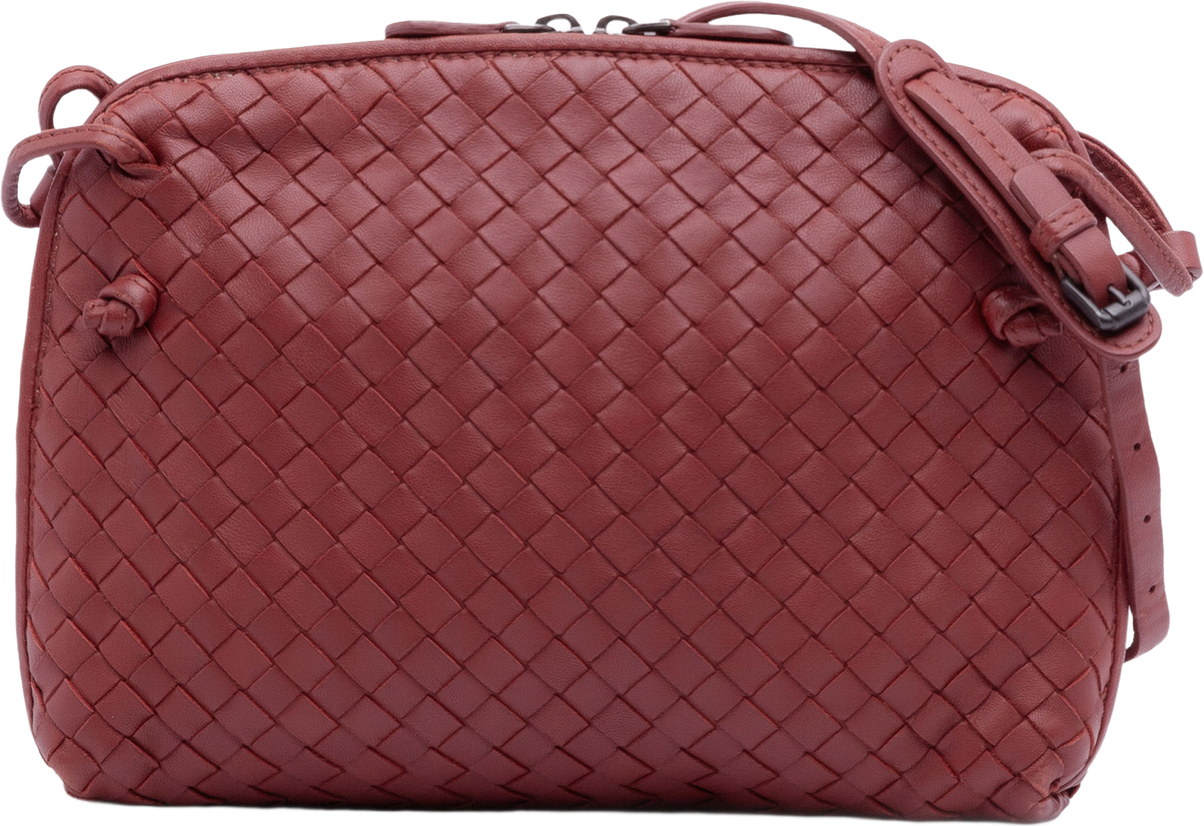 Bottega Veneta Nappa Intrecciato Nodini Crossbody, från Luxclusif, i färgen dark red. Klicka för att öppna bilden i stort format