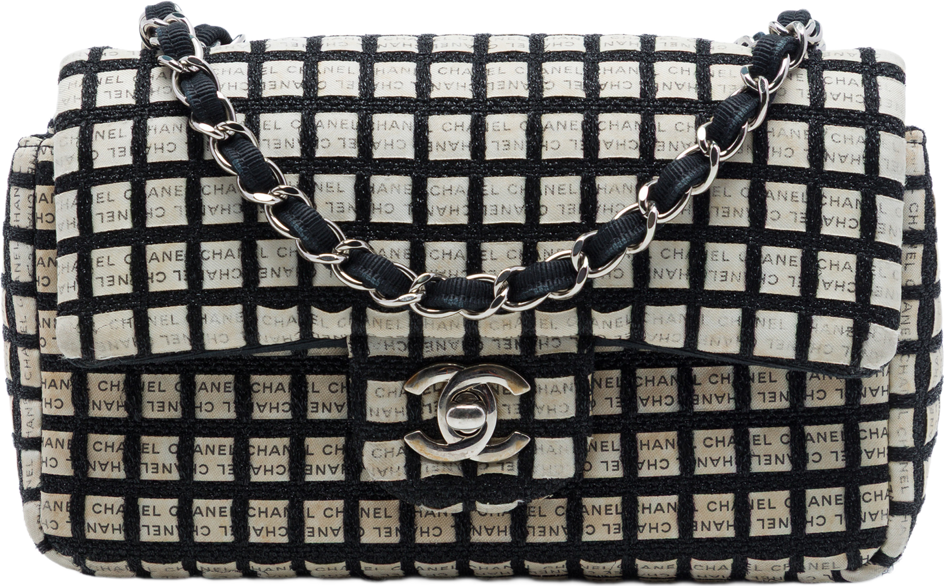 Chanel Mini Rectangular Tweed  And Ribbon Logo Single Flap, från Luxclusif, i färgen svart. Klicka för att öppna bilden i stort format