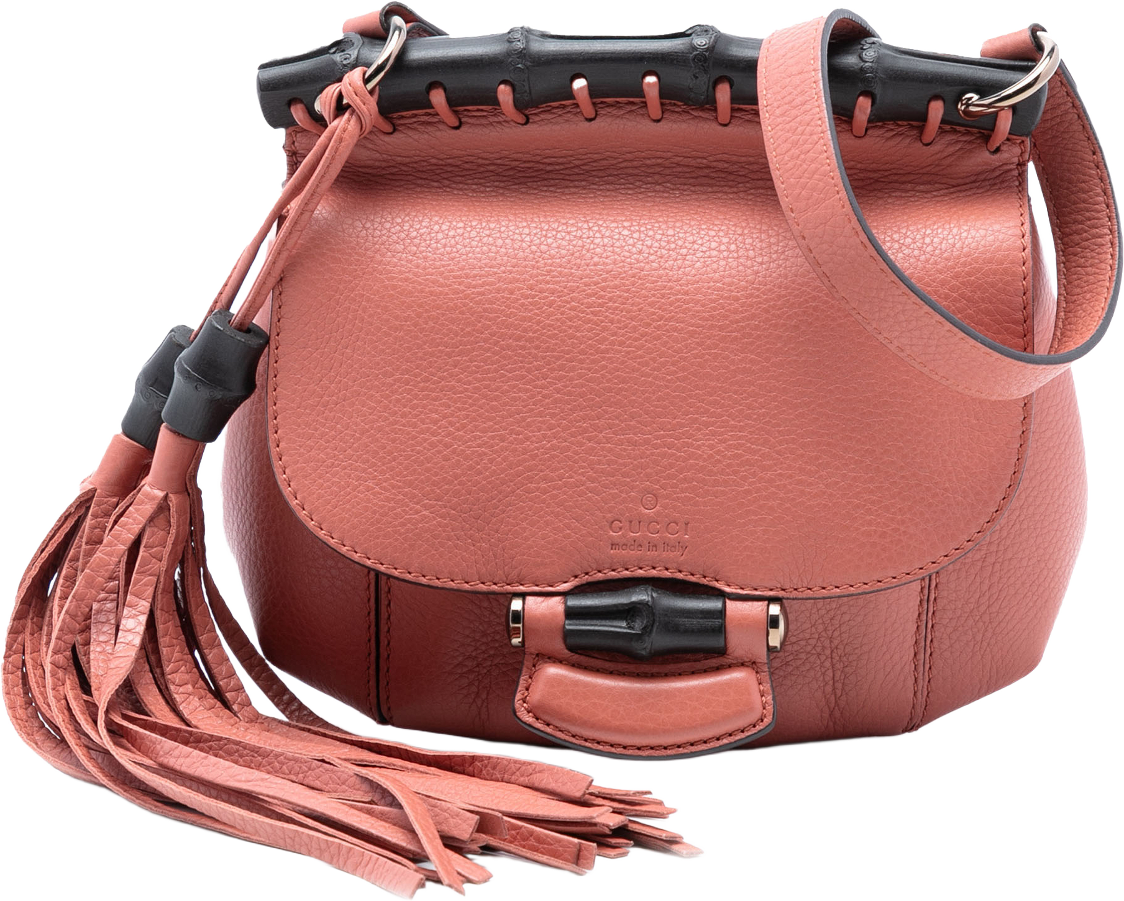 Gucci Small Leather Bamboo Nouveau Fringe Crossbody, från Luxclusif, i färgen salmon. Klicka för att öppna bilden i stort format