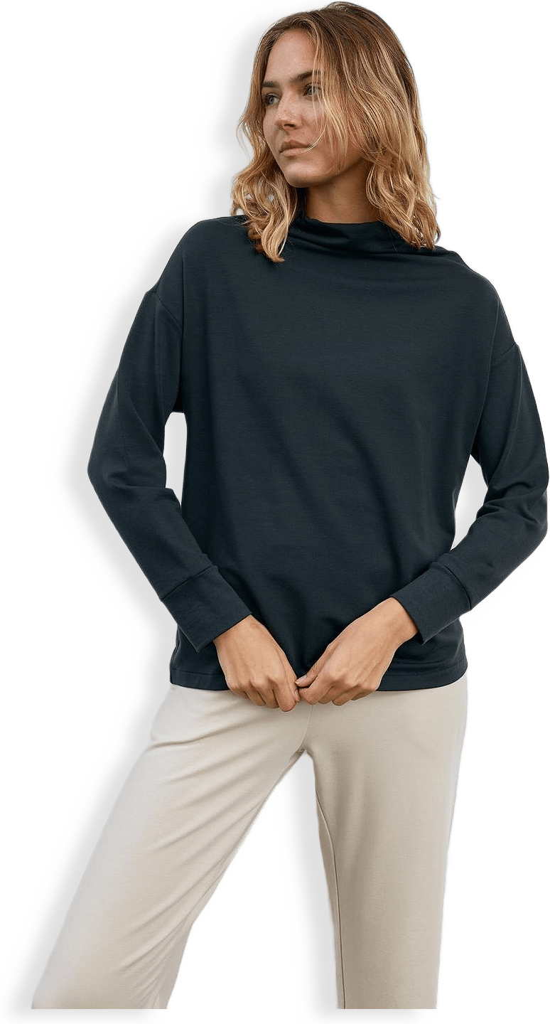 Moa Sweater