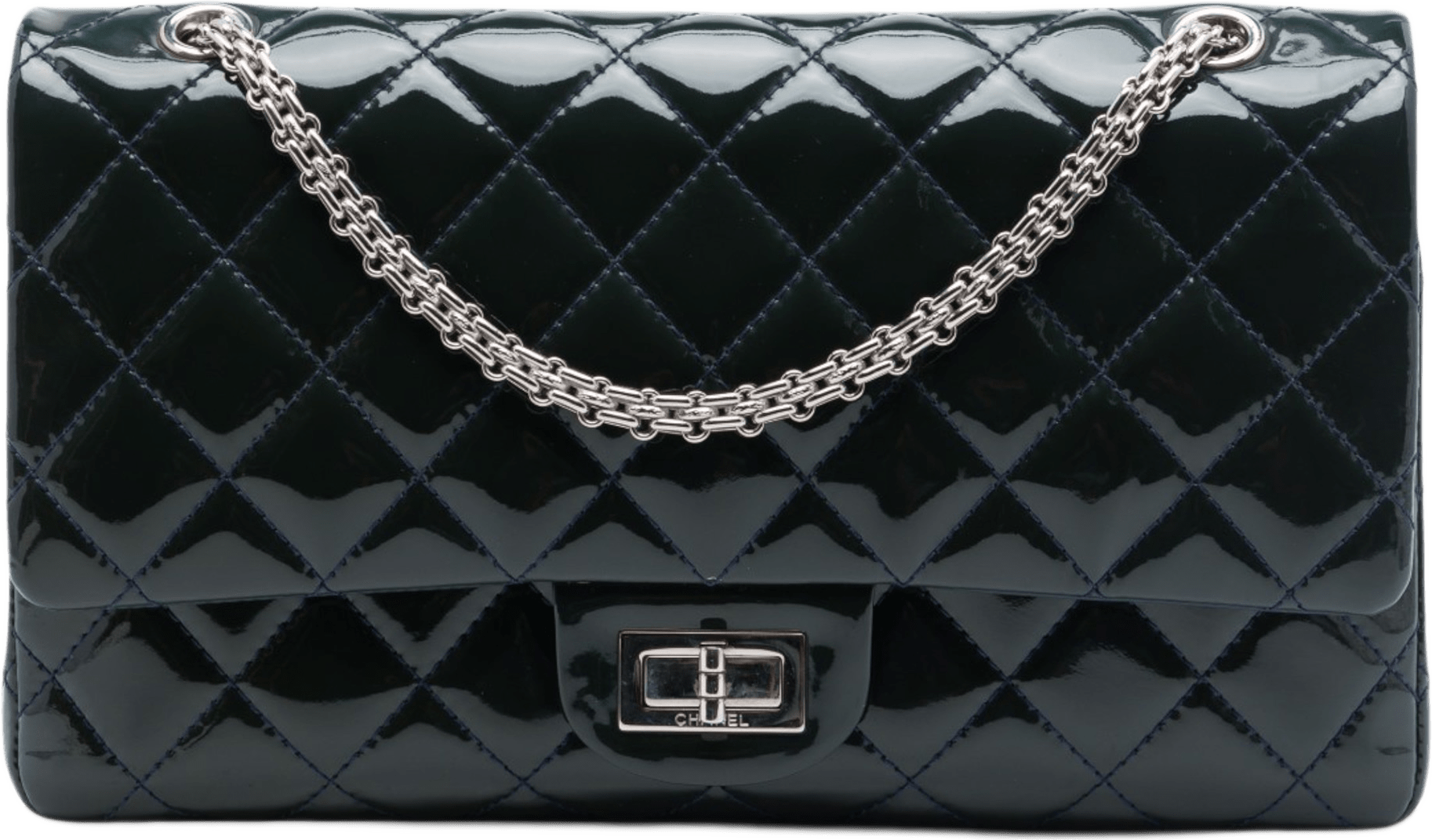 Chanel Quilted Patent Reissue 2.55 Double Flap 227, från Luxclusif, i färgen blå.