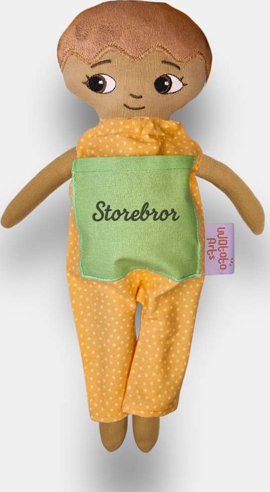 Watoto Arts August - Storebror, från Watoto Arts, i färgen Multicolour.