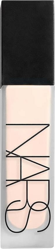 Natural Matte Longwear Foundation, från NARS, i färgen Yulong.