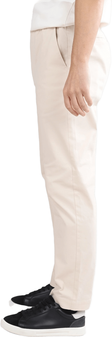 Harlow Stretch Chinos - Beige, från Ciszere, i färgen beige.