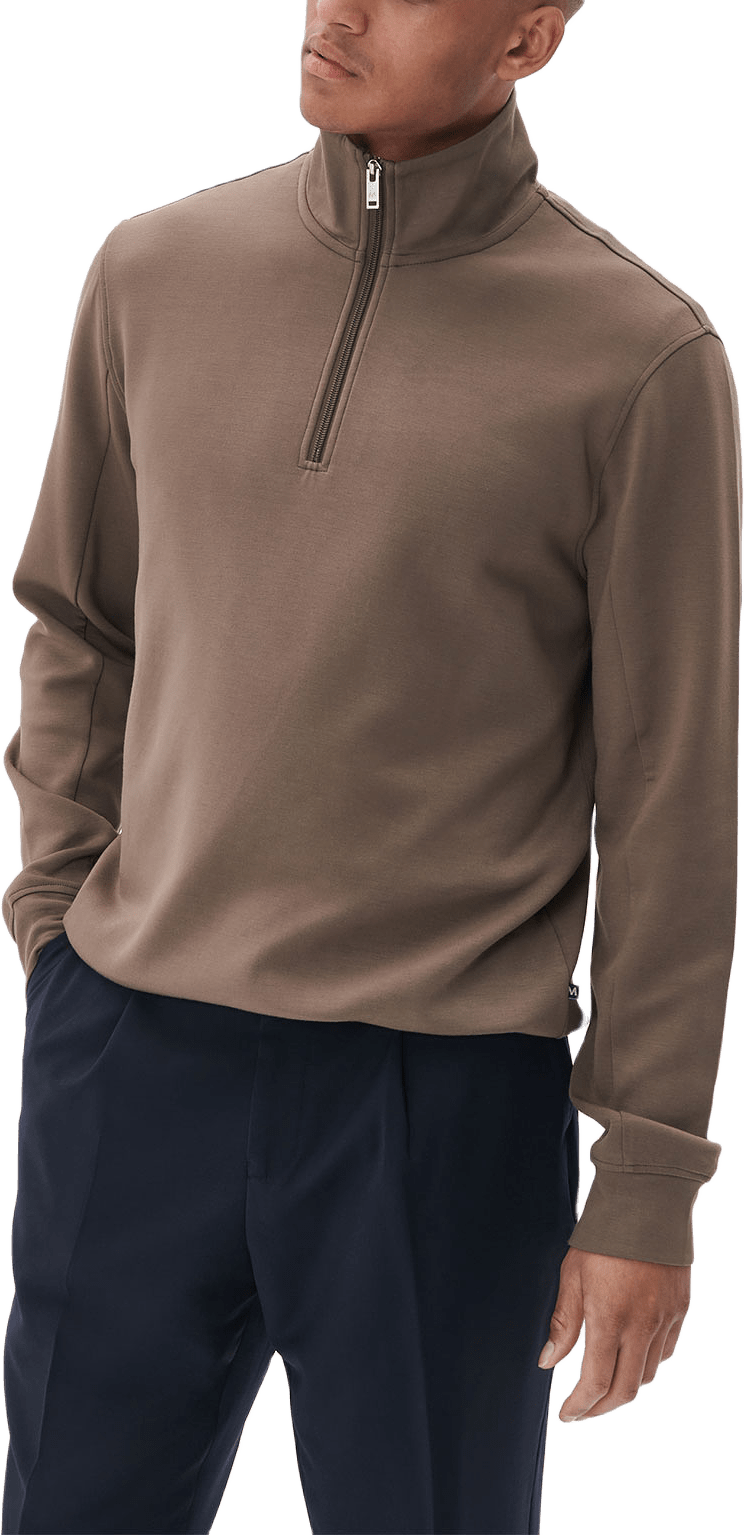 MAkade Pullover, från Matinique, i färgen Morel.