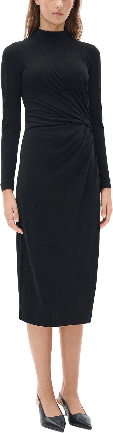 SolanaIW LS Dress, från Inwear, i färgen Black.