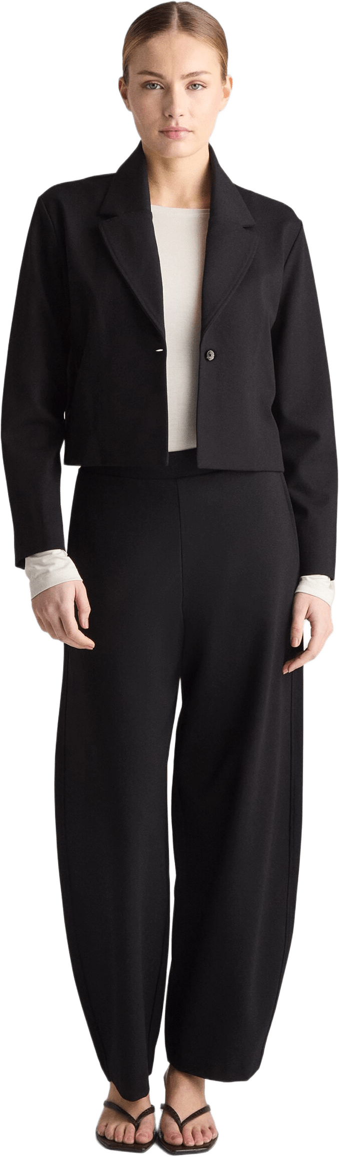 Andie Blazer - Black, från Residus, i färgen black.