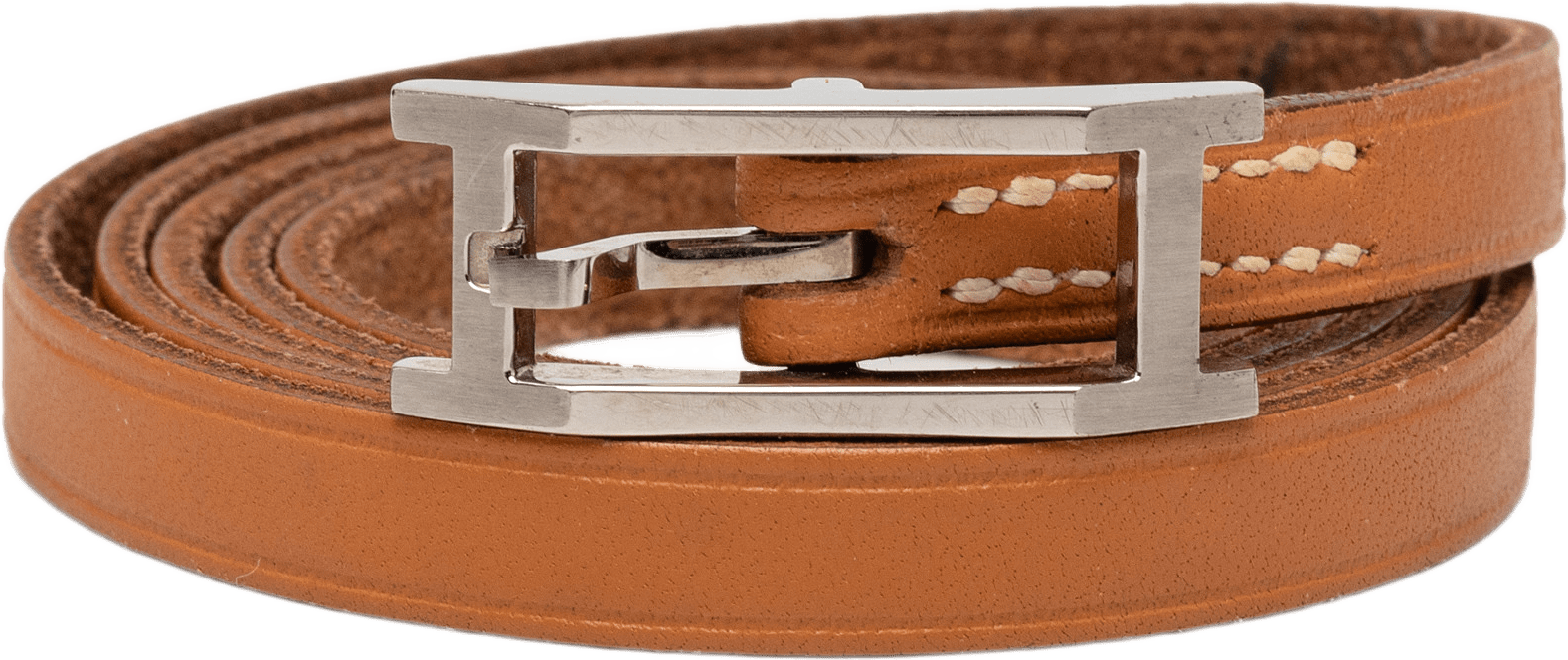 Hermès Leather Behapi Double Tour Bracelet, från Luxclusif, i färgen brown.