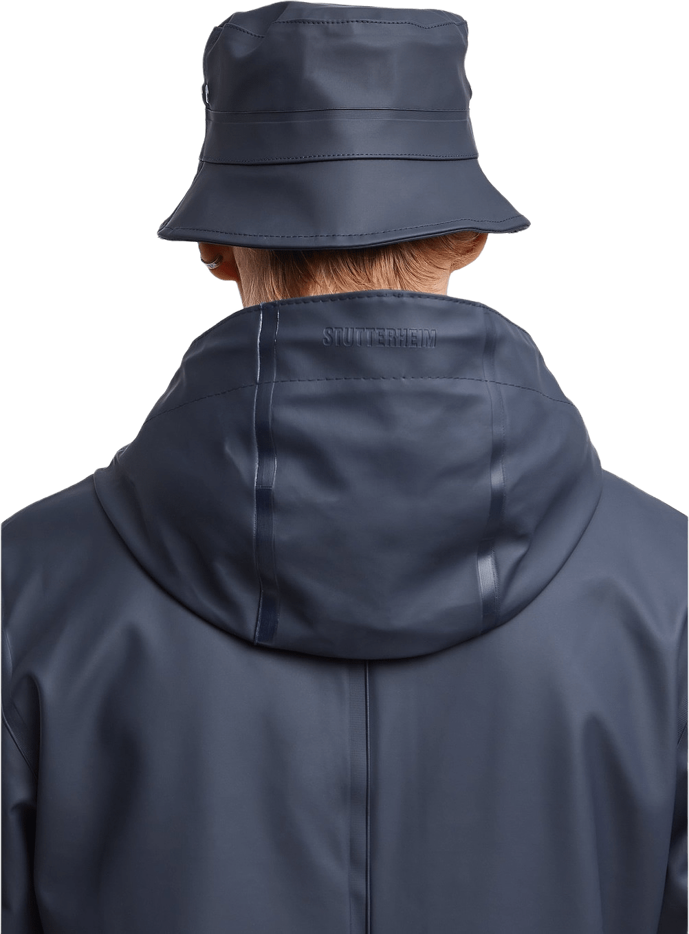 Beckholmen Bucket Hat, från Stutterheim, i färgen navy.