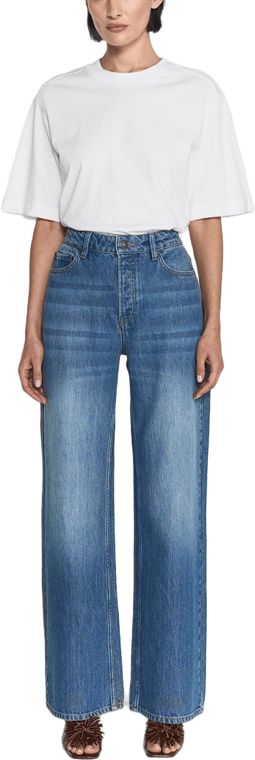 Chelsey Tee, från Twist & Tango, i färgen White.