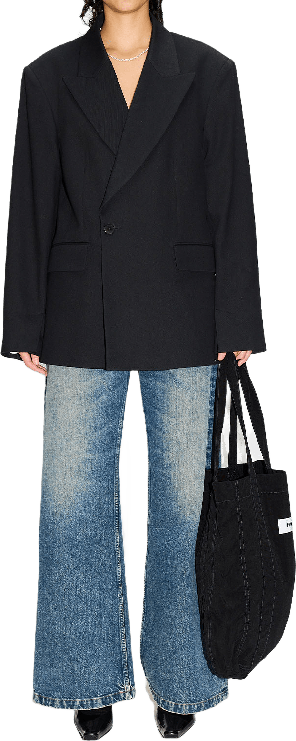 Daybreak Blazer, från Hope, i färgen Soft Black.