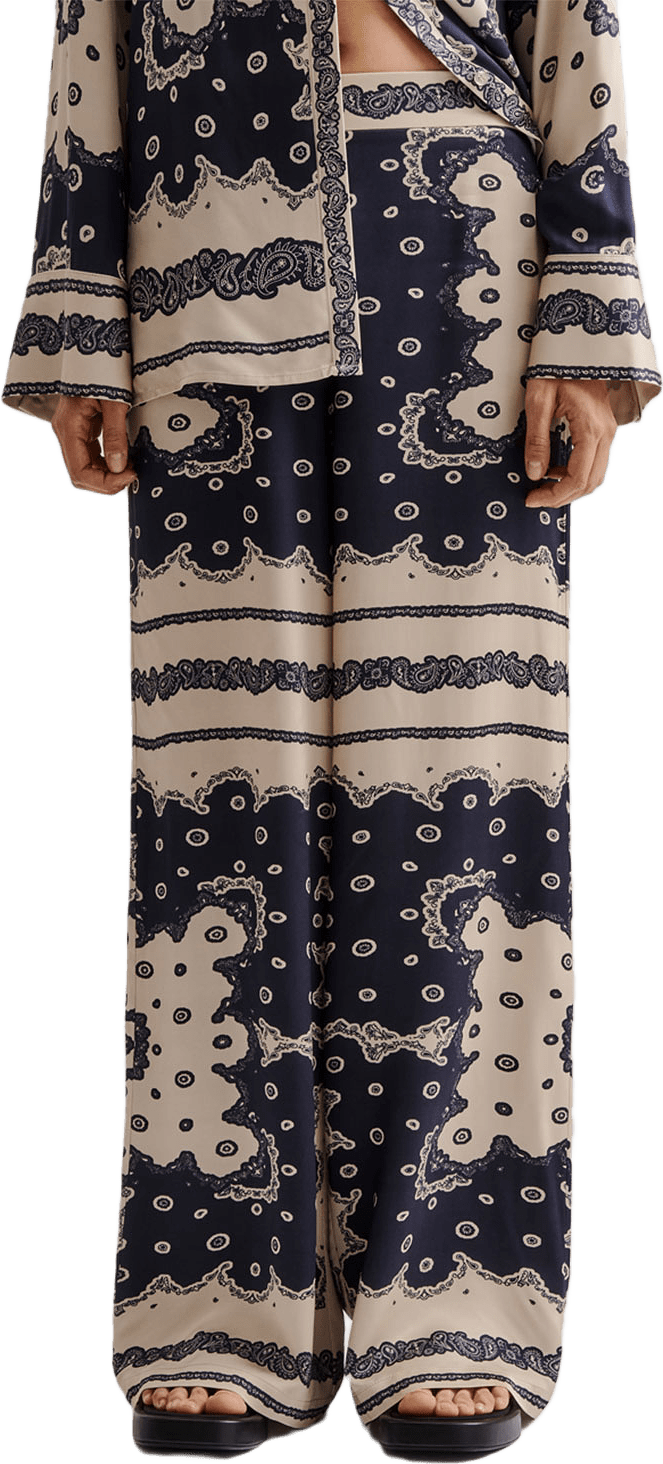 Bella satin look palazzo pants, från Malina, i färgen Bandana.